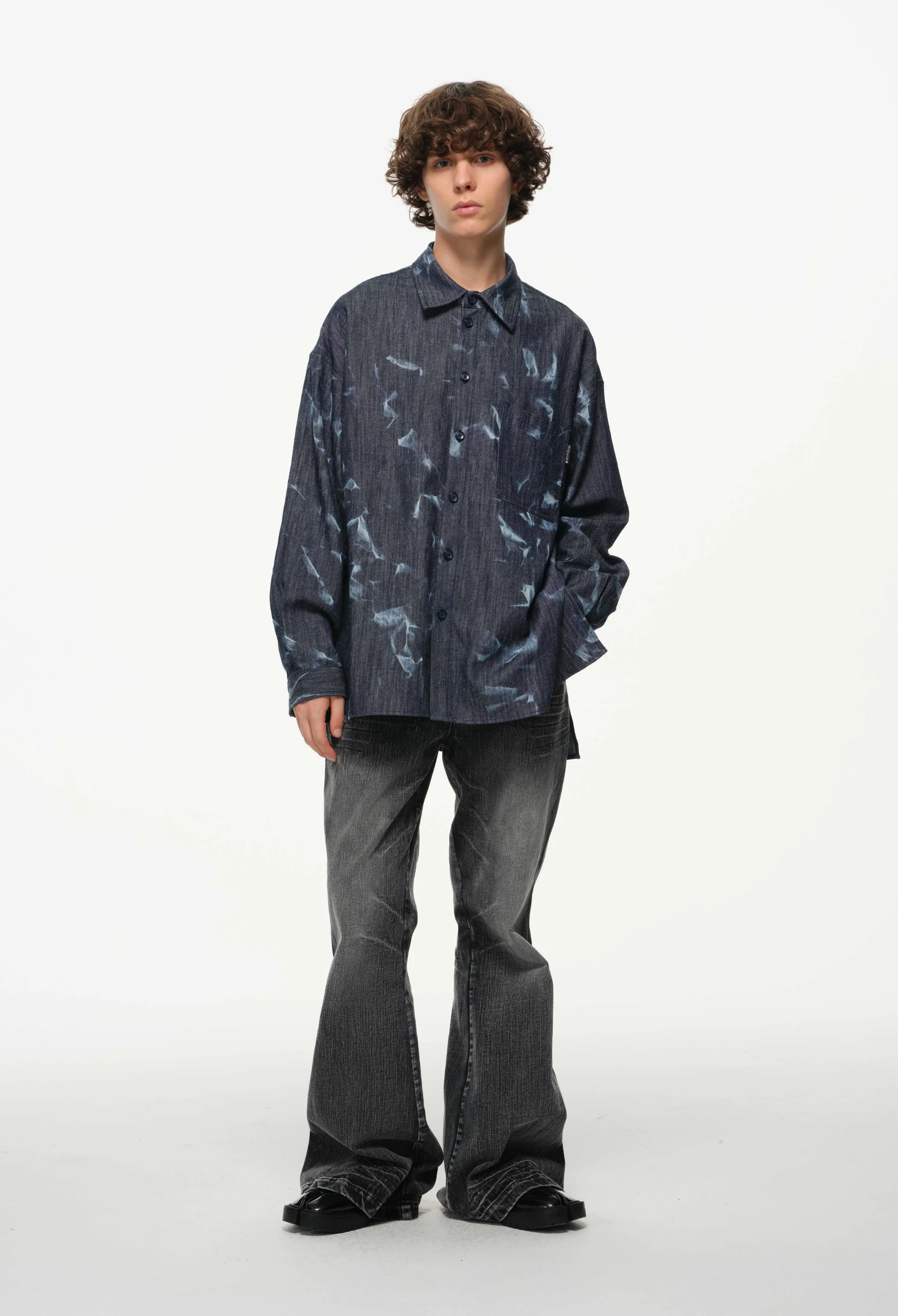 Abstract Indigo Button-Up Shirt – Washed Blue Pattern - Image 3