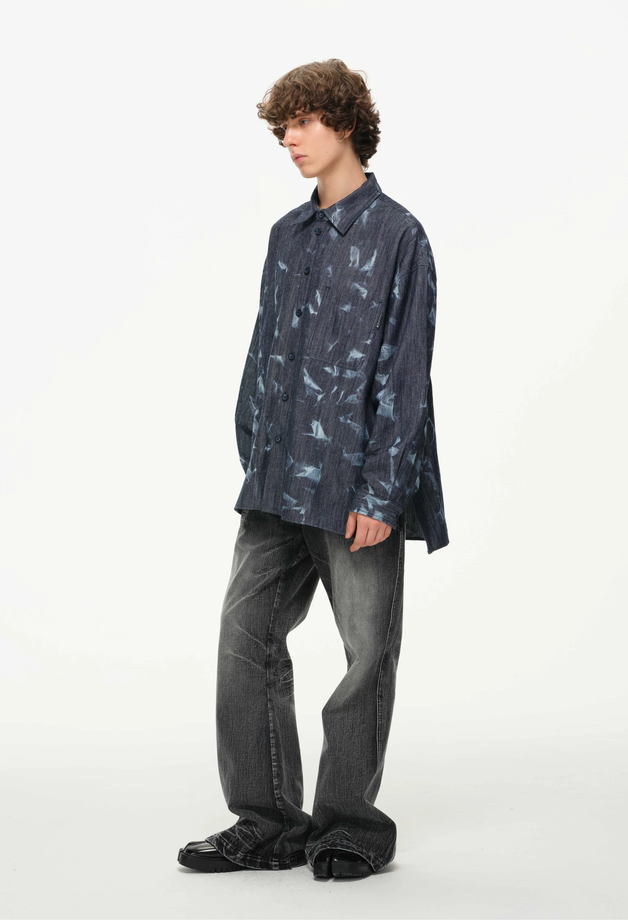 Abstract Indigo Button-Up Shirt – Washed Blue Pattern - Image 5