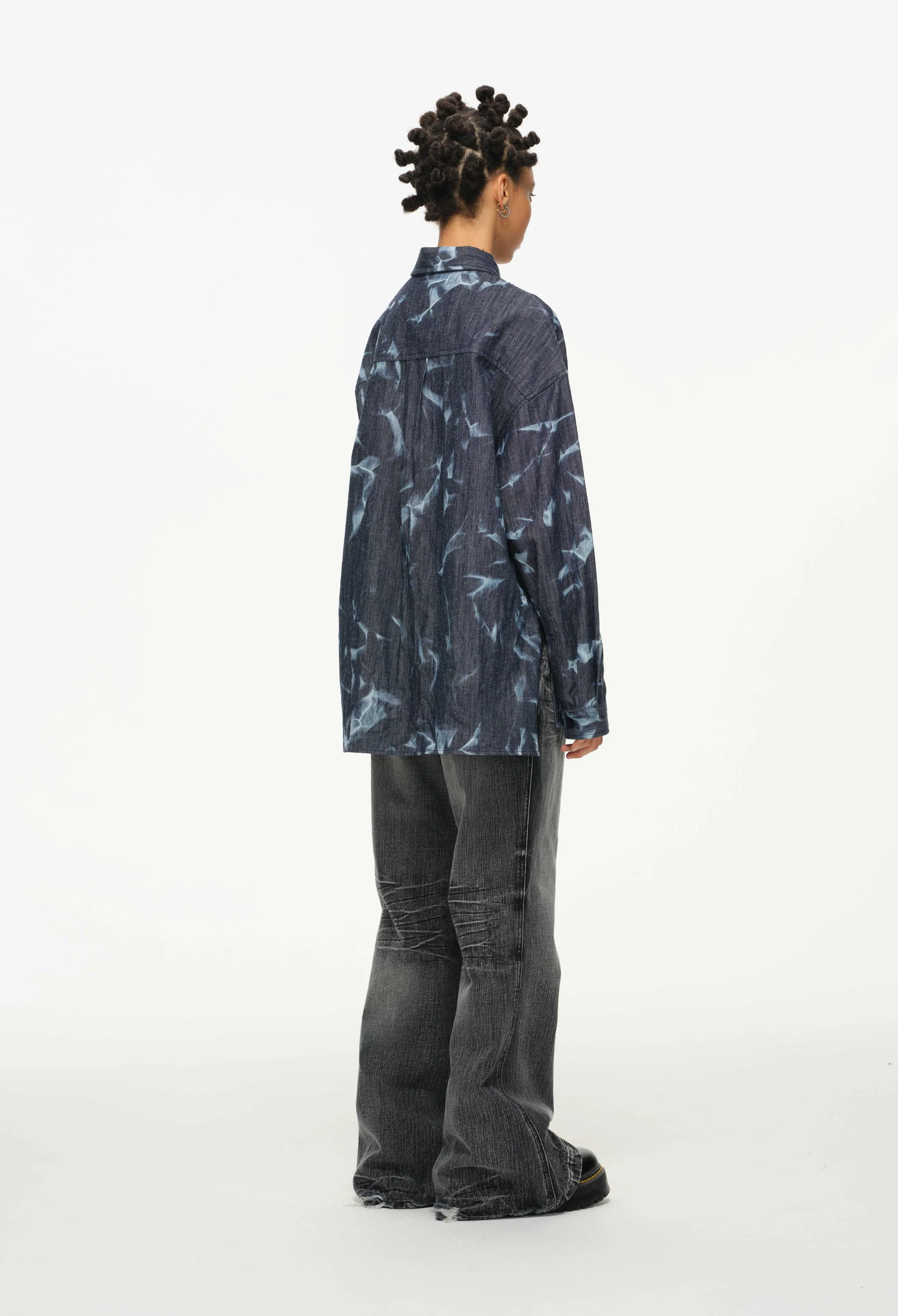 Abstract Indigo Button-Up Shirt – Washed Blue Pattern - Image 7