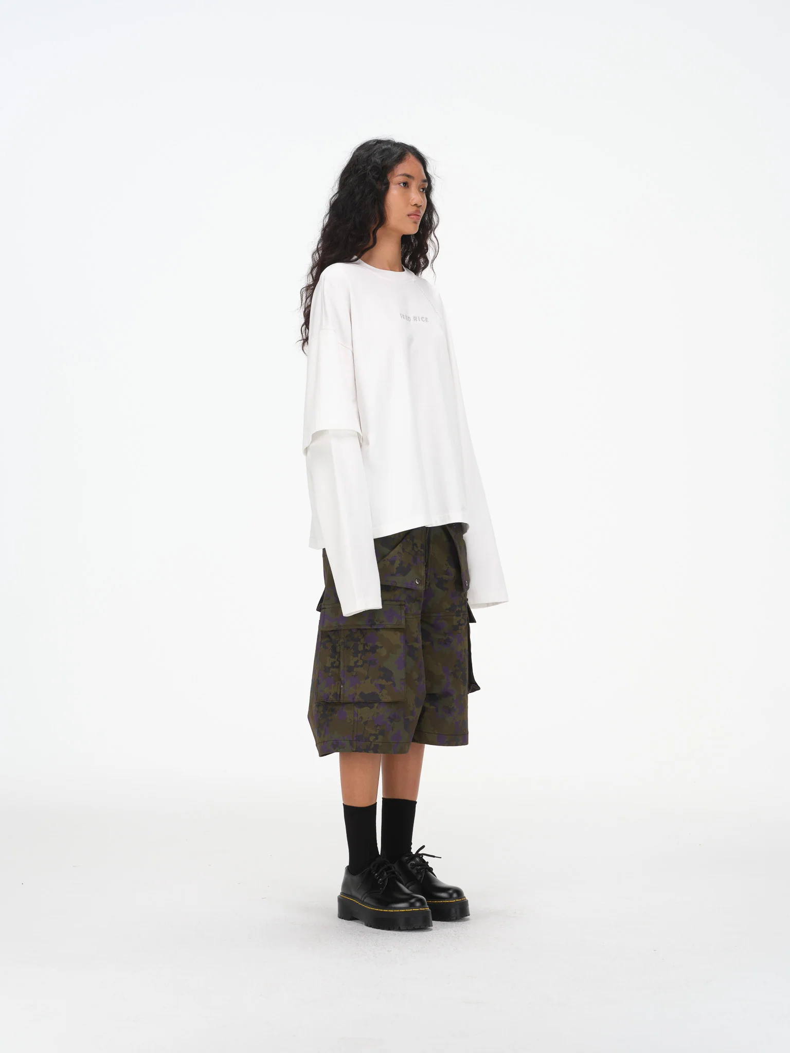 Asymmetric Sleeve Crewneck - White - Image 10
