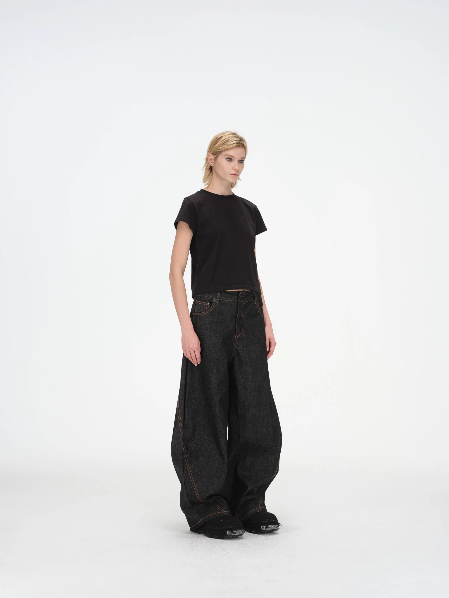 Barrel Wide Leg Jeans - Raw Indigo - Image 8