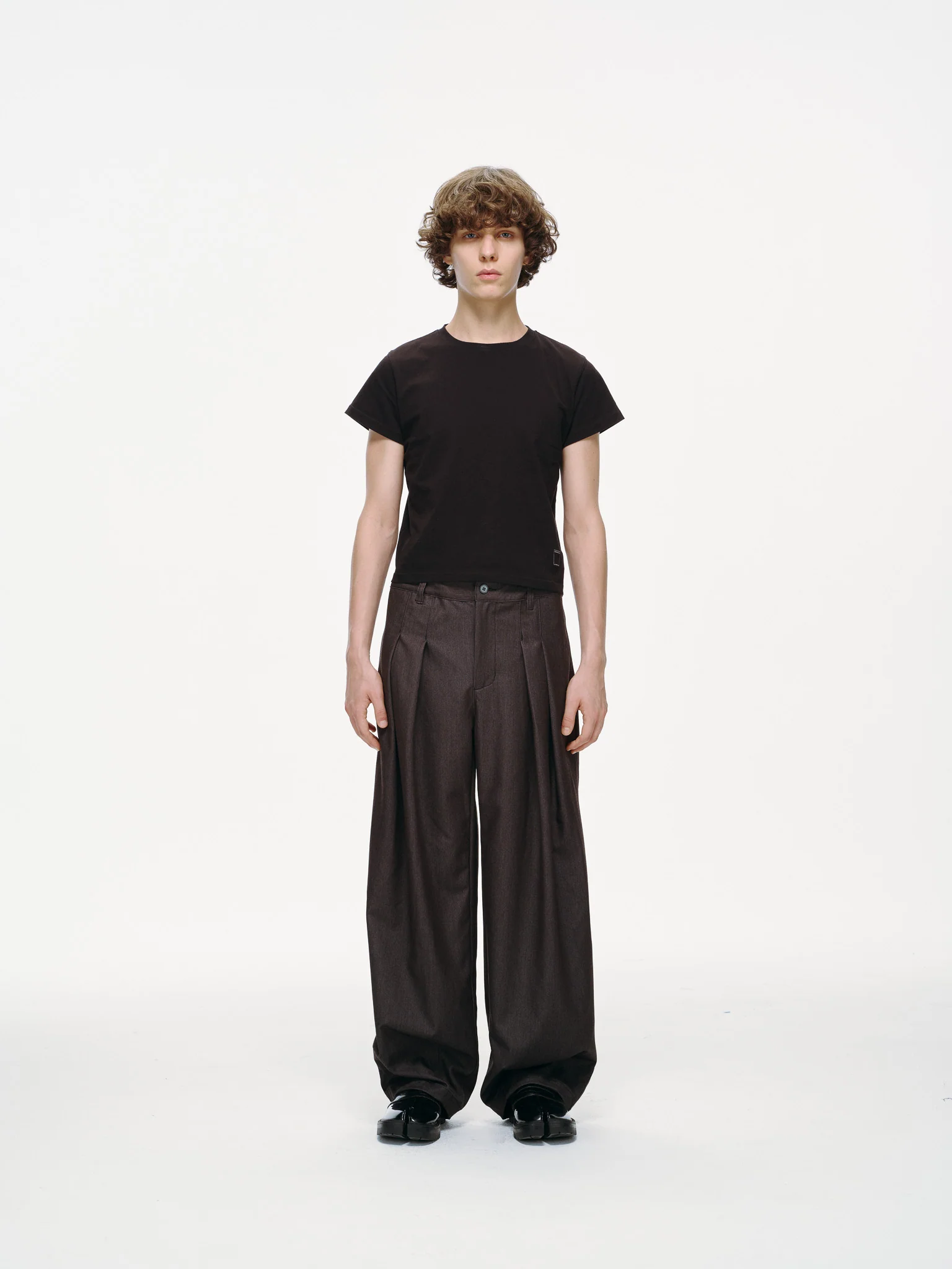 Contour Pleated Trousers – Sable Grey, Relaxed Fit - Image 3