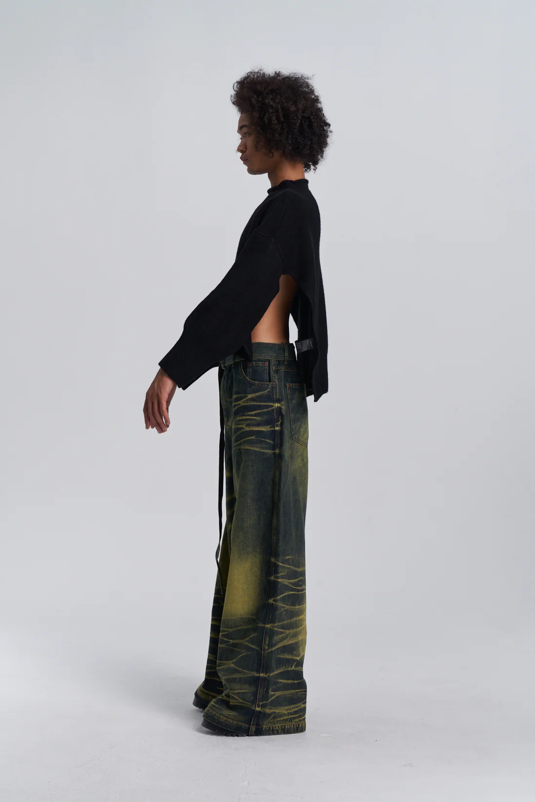 Cropped Knit Top – Open-Side Cut Pullover Midnight - Image 17
