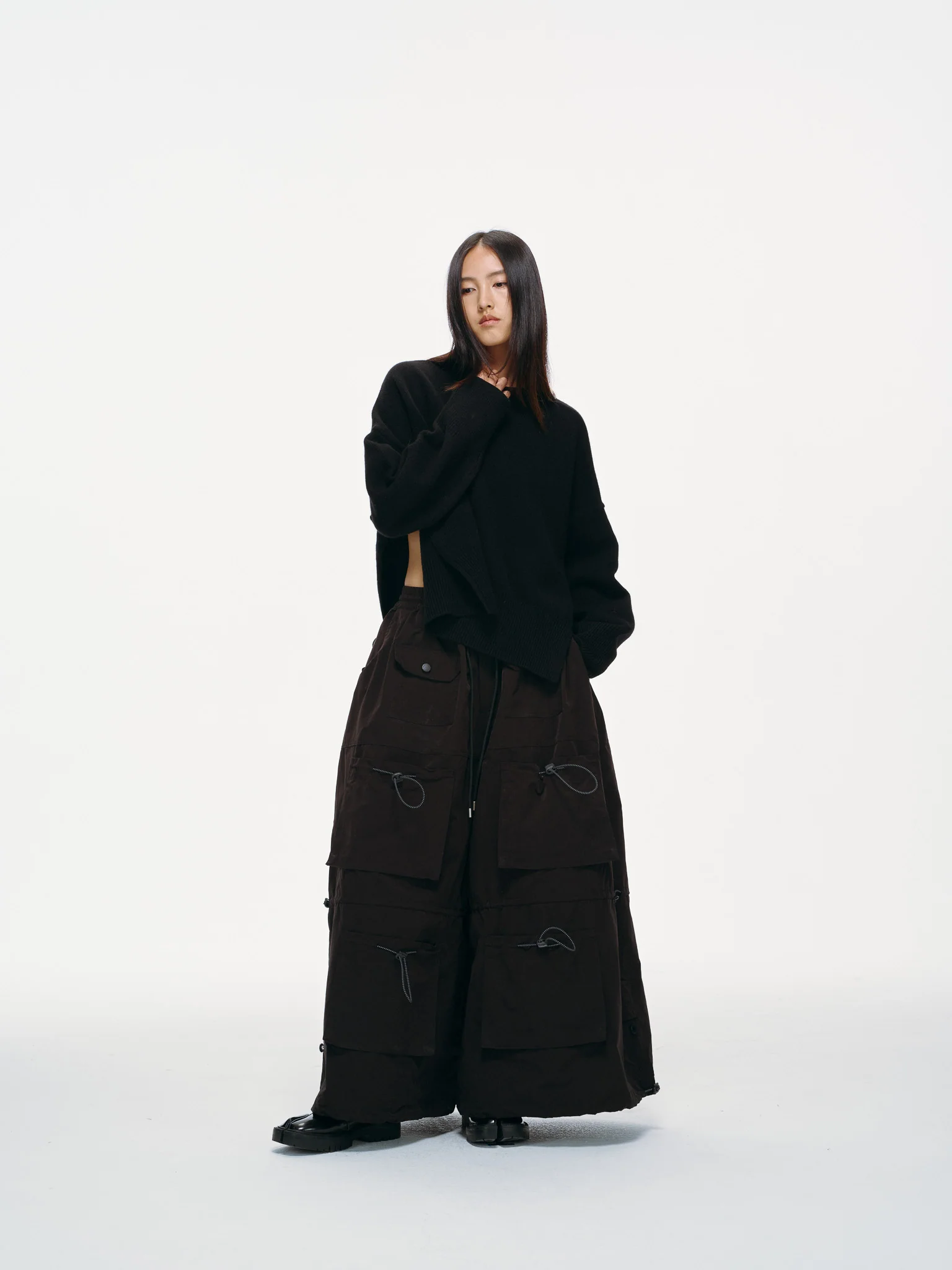 Cropped Knit Top – Open-Side Cut Pullover Midnight - Image 8