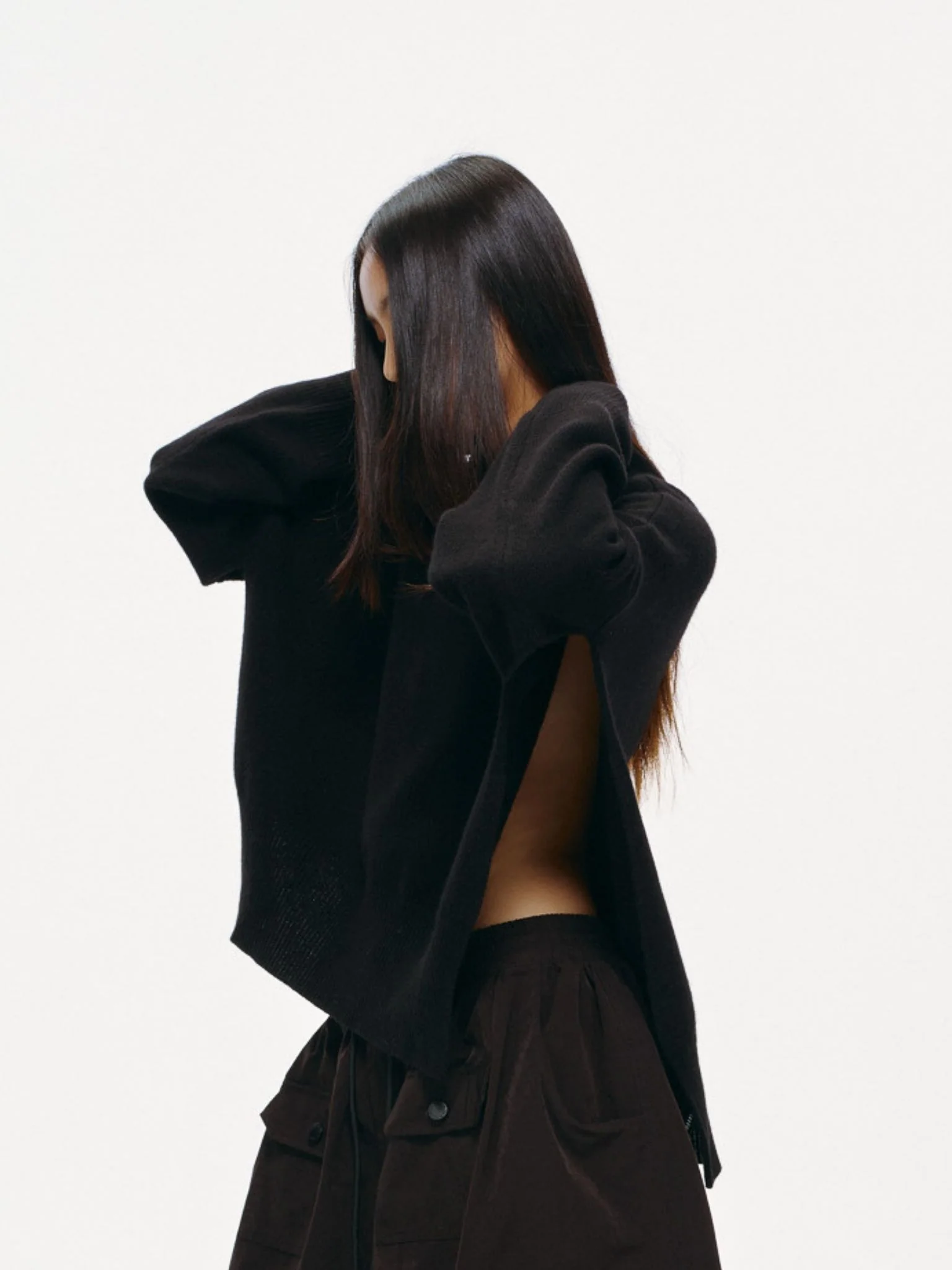 Cropped Knit Top – Open-Side Cut Pullover Midnight - Image 9