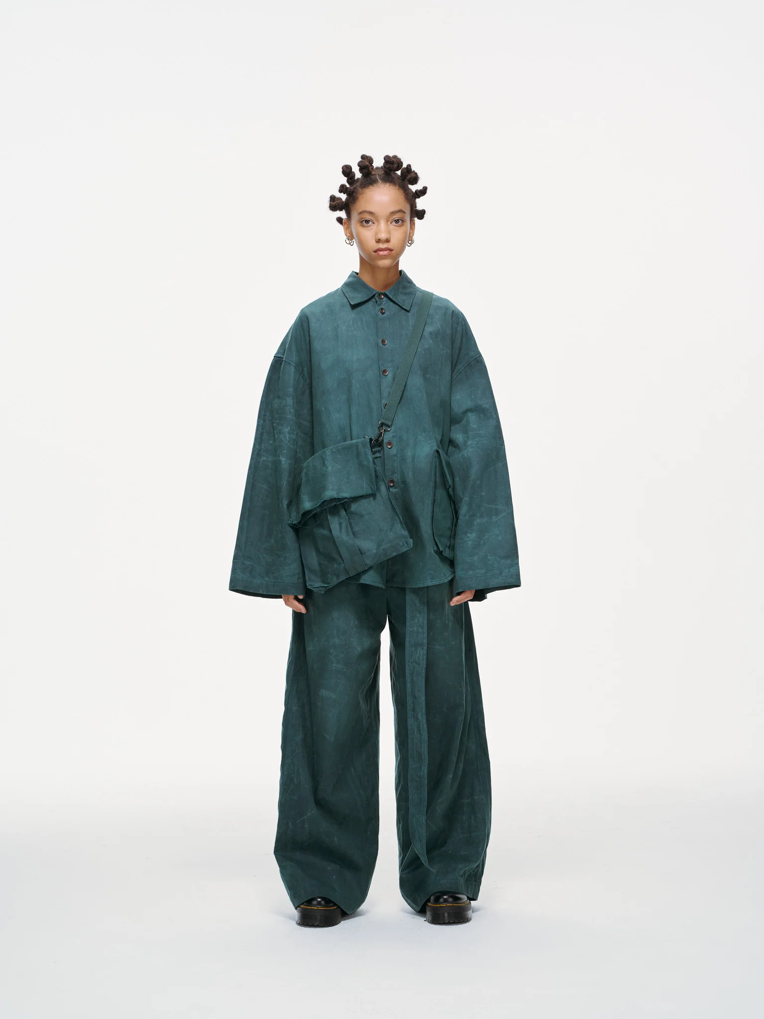 Crossbody Bag Overshirt - Jade Green, Light Wax - Image 17