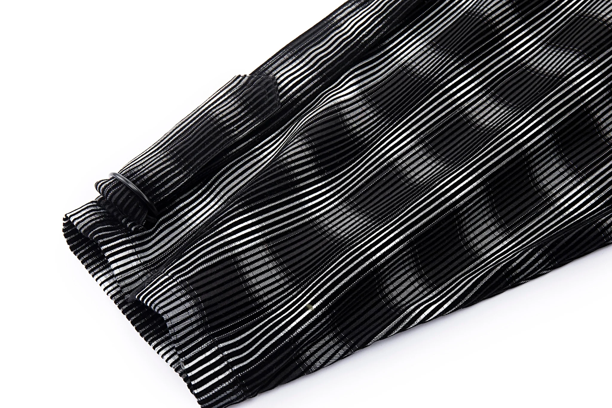Distorted Plaid Half-Zip Pullover – Black & White, Boxy Fit - Image 19