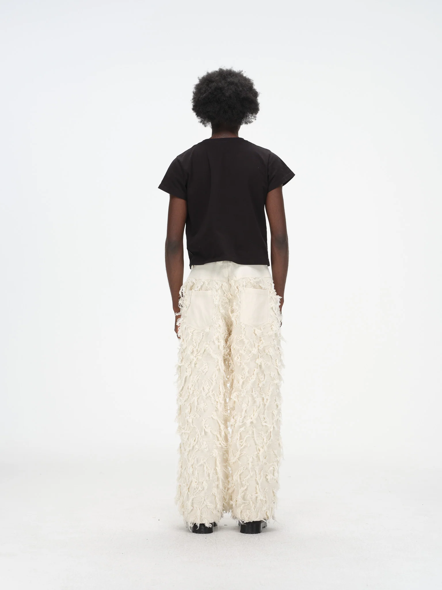 Distressed Fringe Denim Pants - Cream - Image 10