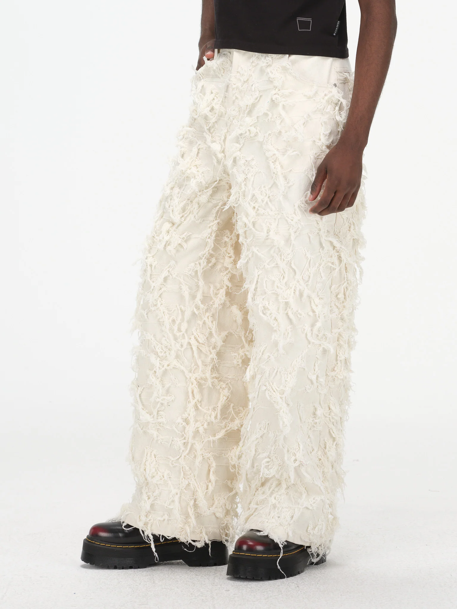 Distressed Fringe Denim Pants - Cream - Image 12
