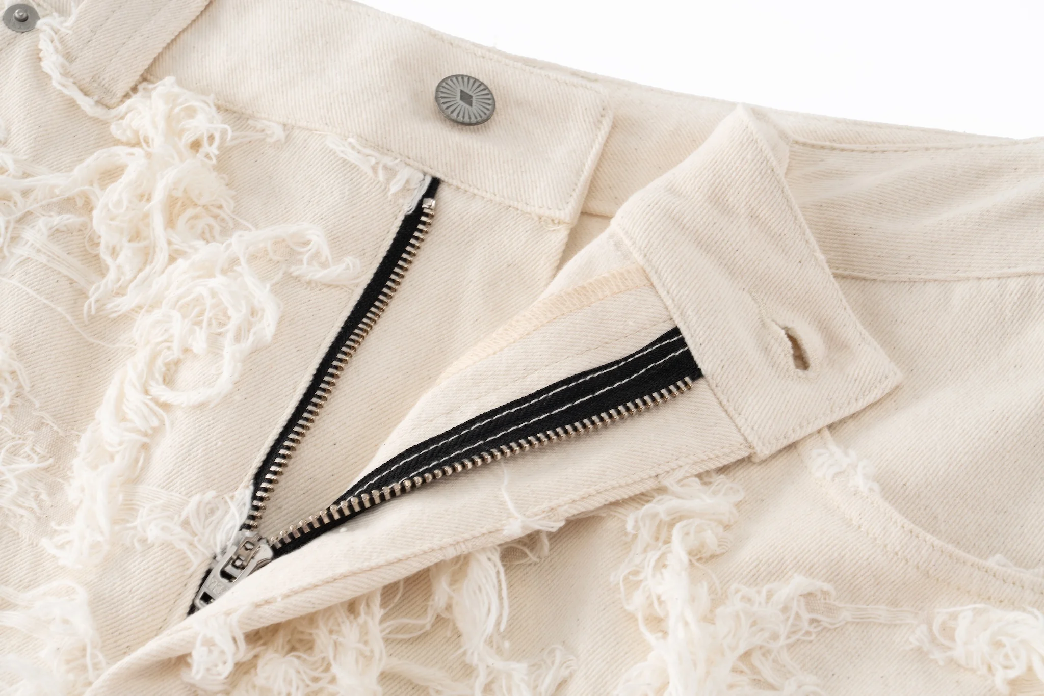 Distressed Fringe Denim Pants - Cream - Image 15