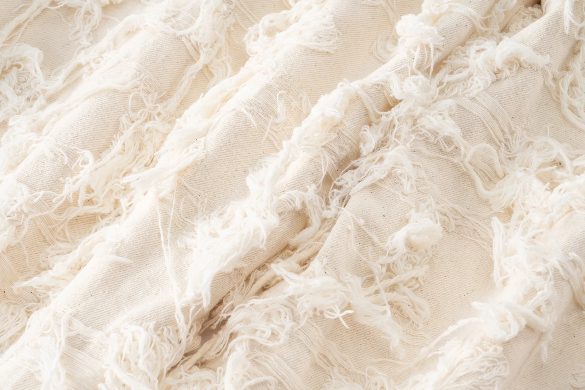 Distressed Fringe Denim Pants - Cream - Image 19
