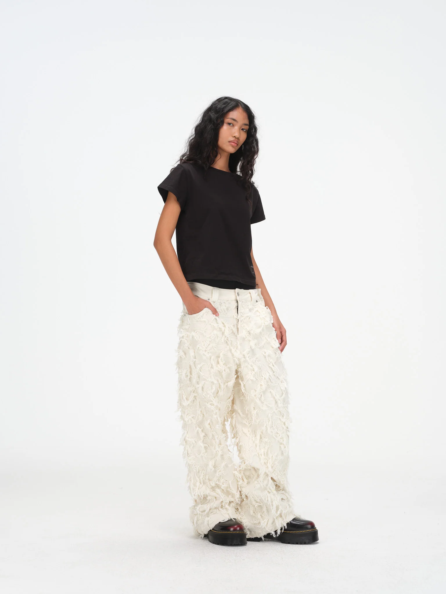 Distressed Fringe Denim Pants - Cream - Image 7