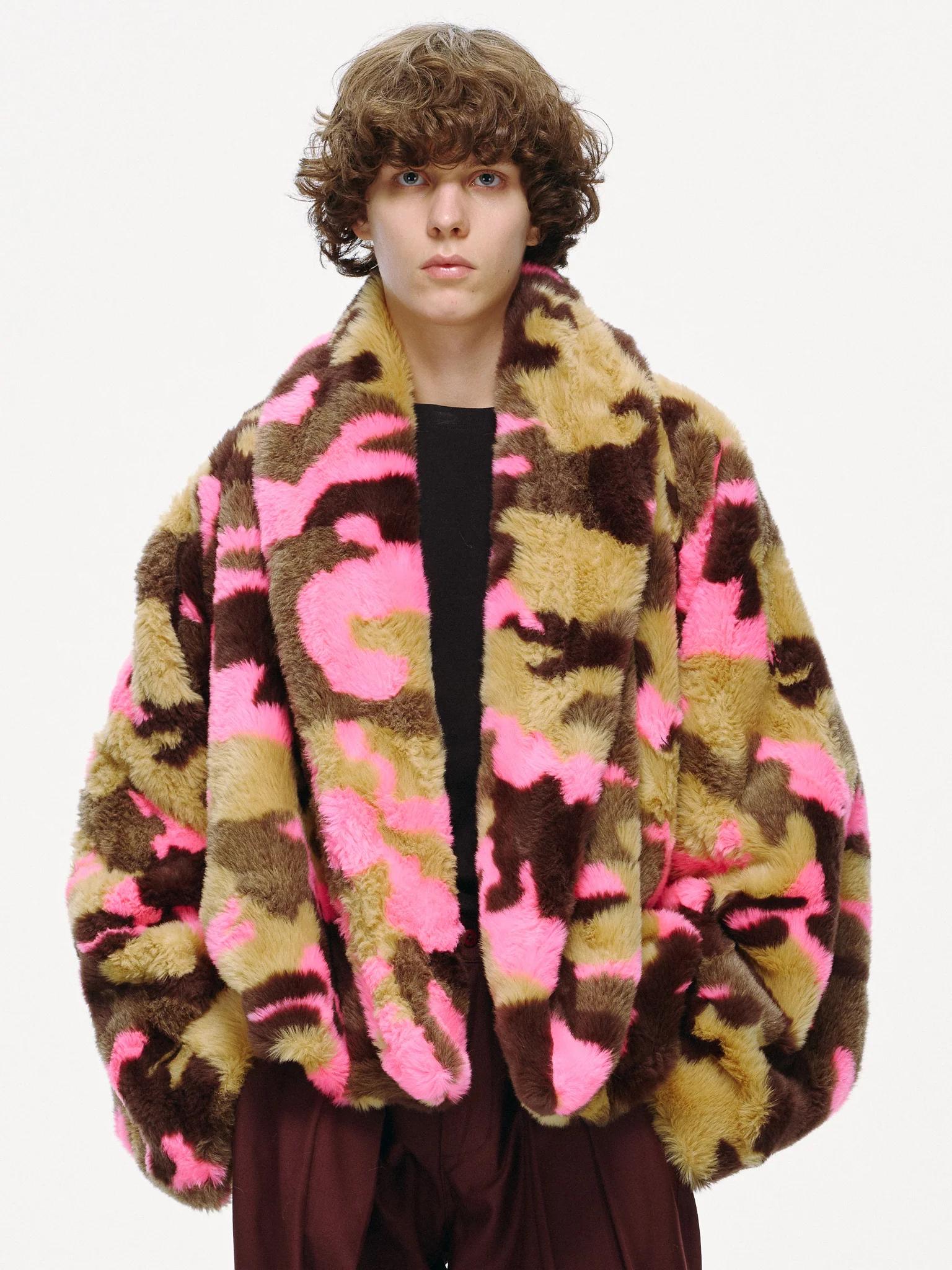 Plush Pop Cropped Faux Fur – Pink Over Camo - Image 10