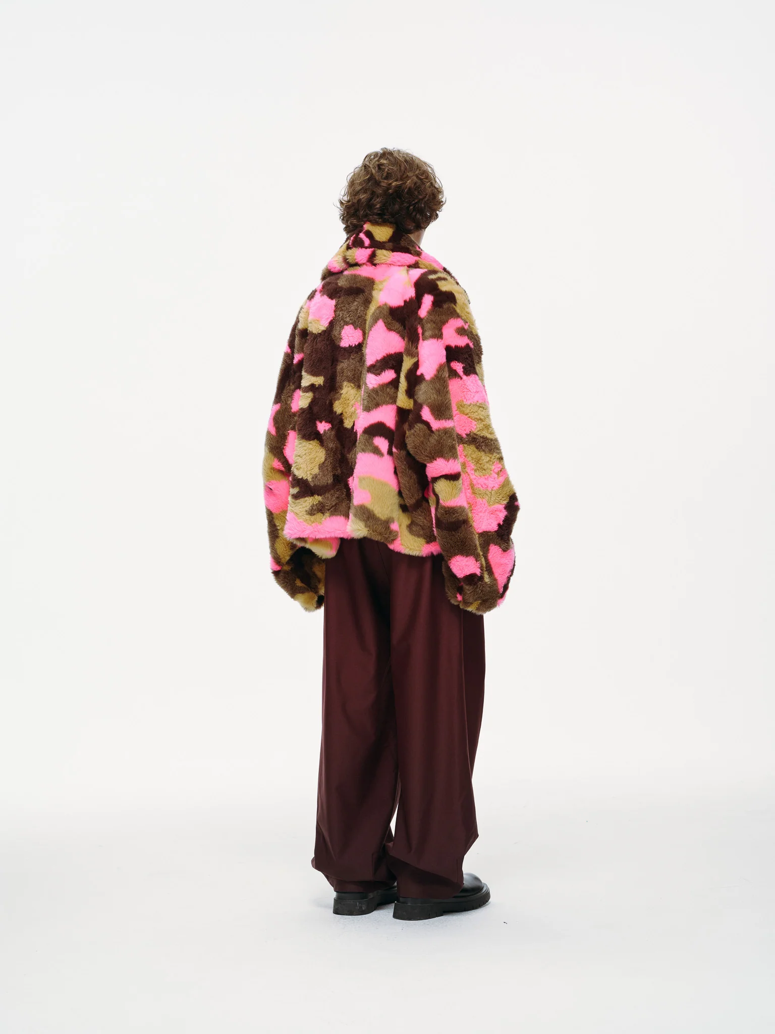 Plush Pop Cropped Faux Fur – Pink Over Camo - Image 12