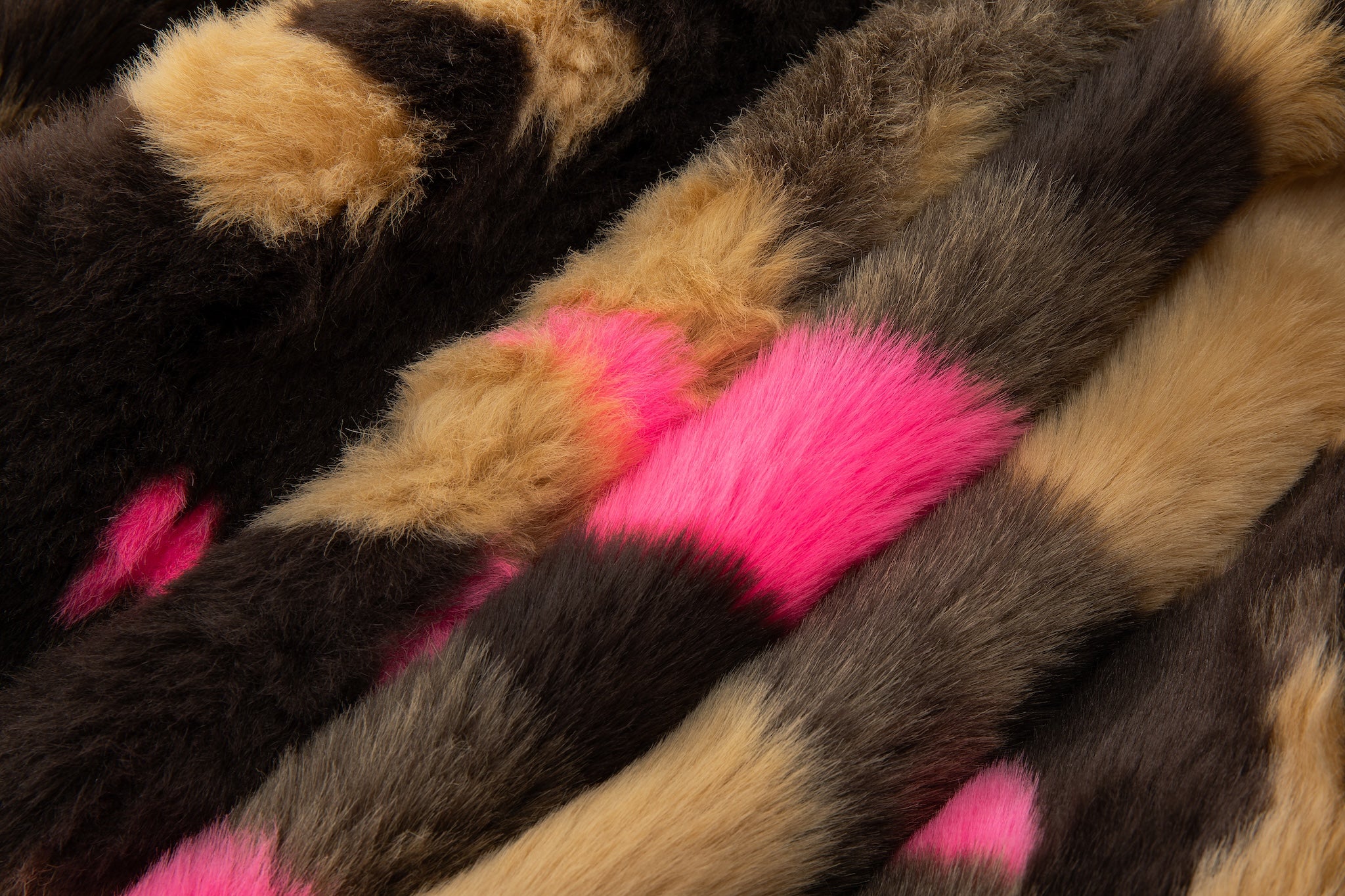 Plush Pop Cropped Faux Fur – Pink Over Camo - Image 2