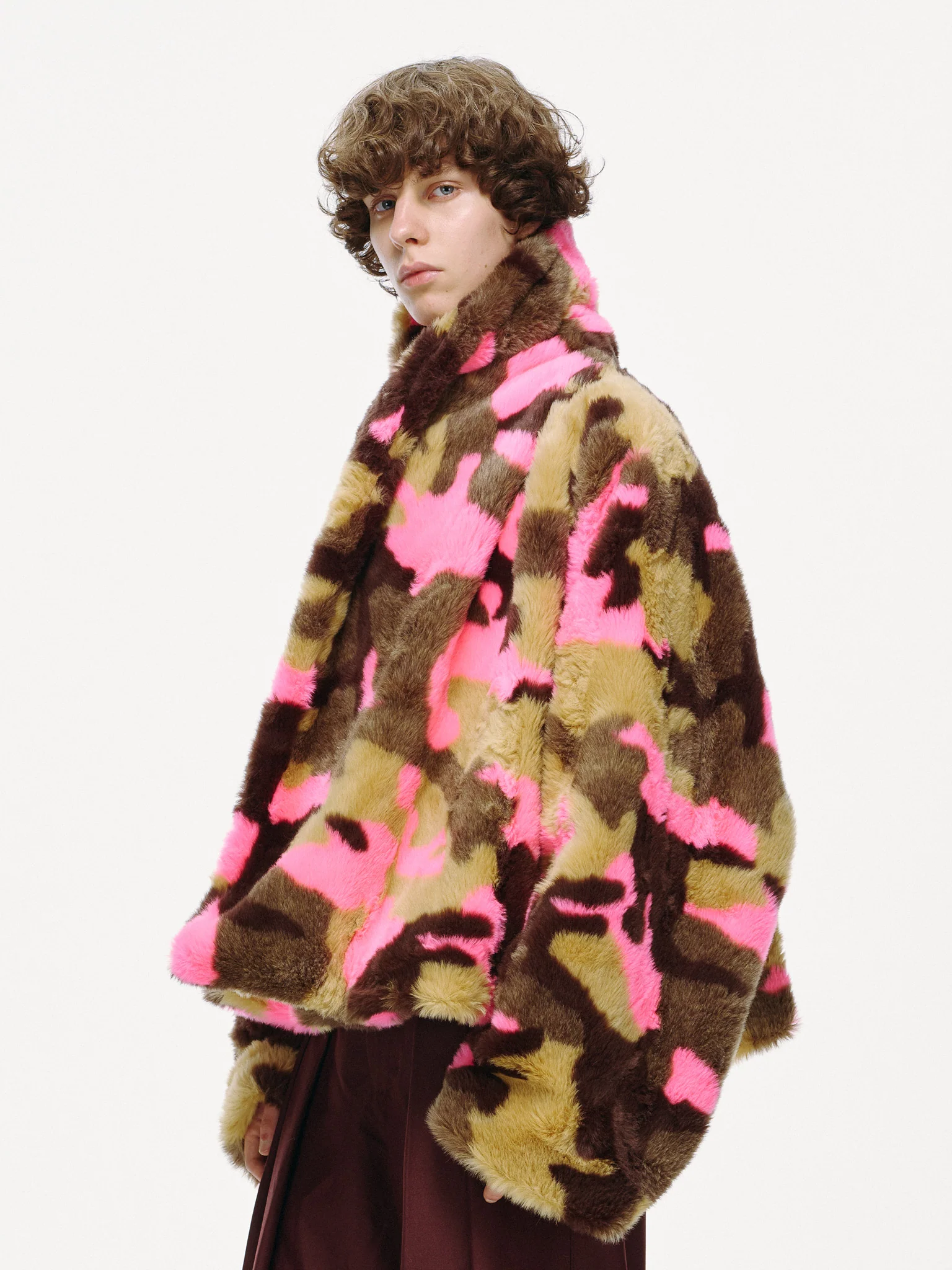 Plush Pop Cropped Faux Fur – Pink Over Camo - Image 8