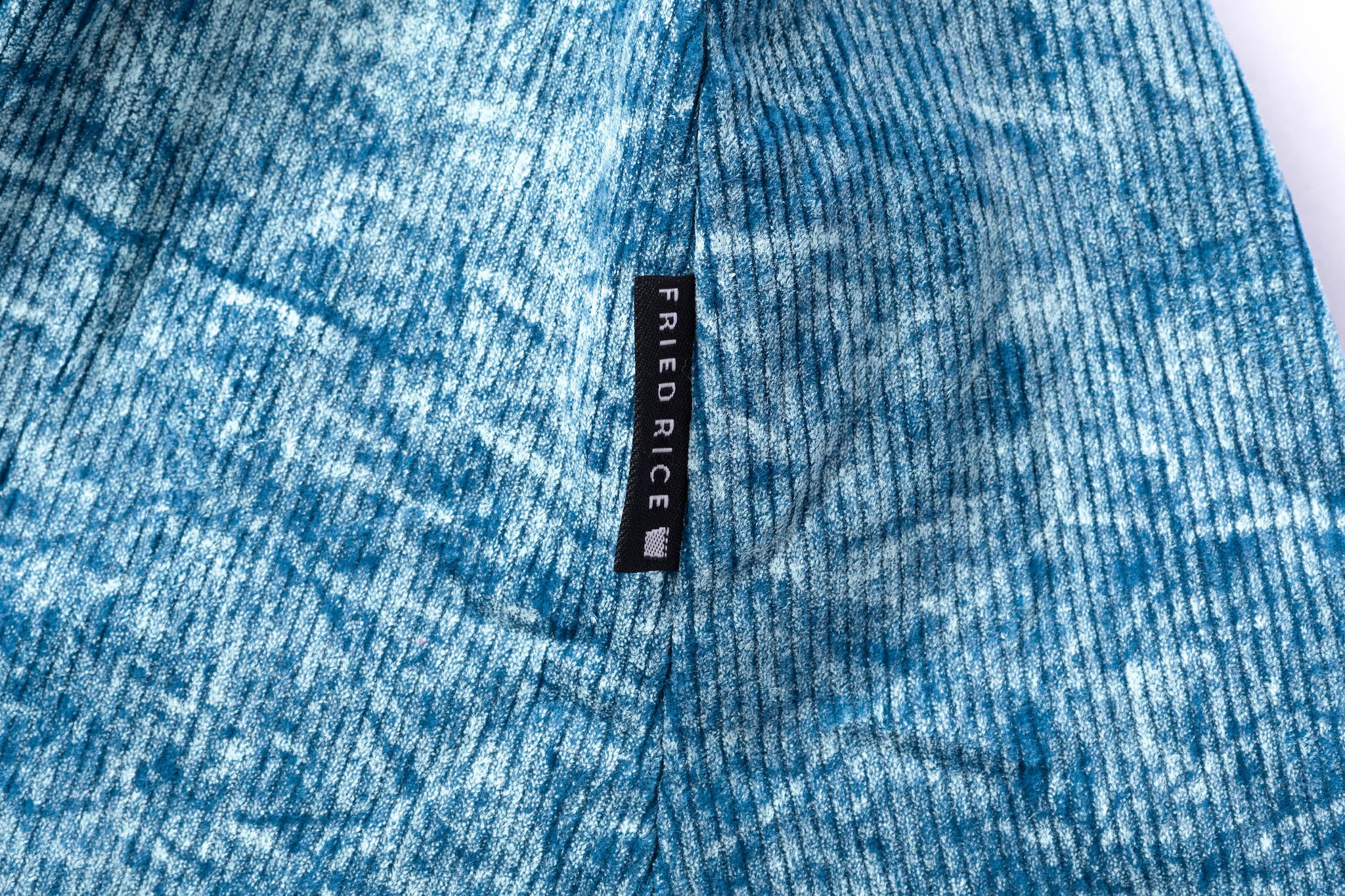 Crushed Velvet lampshade bucket hat - Sky Blue - Image 5