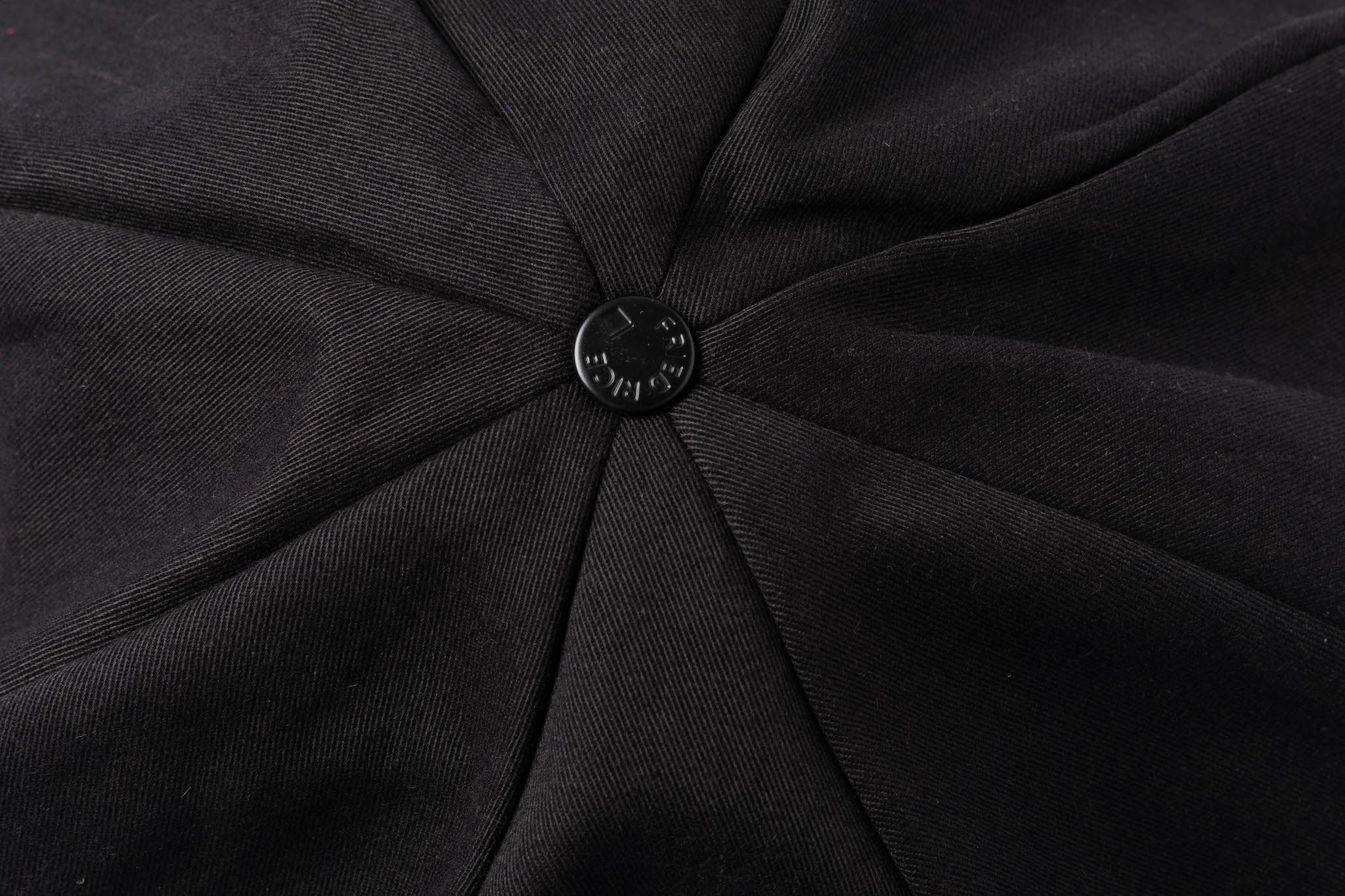 Bungee Beret - Onyx - Image 4