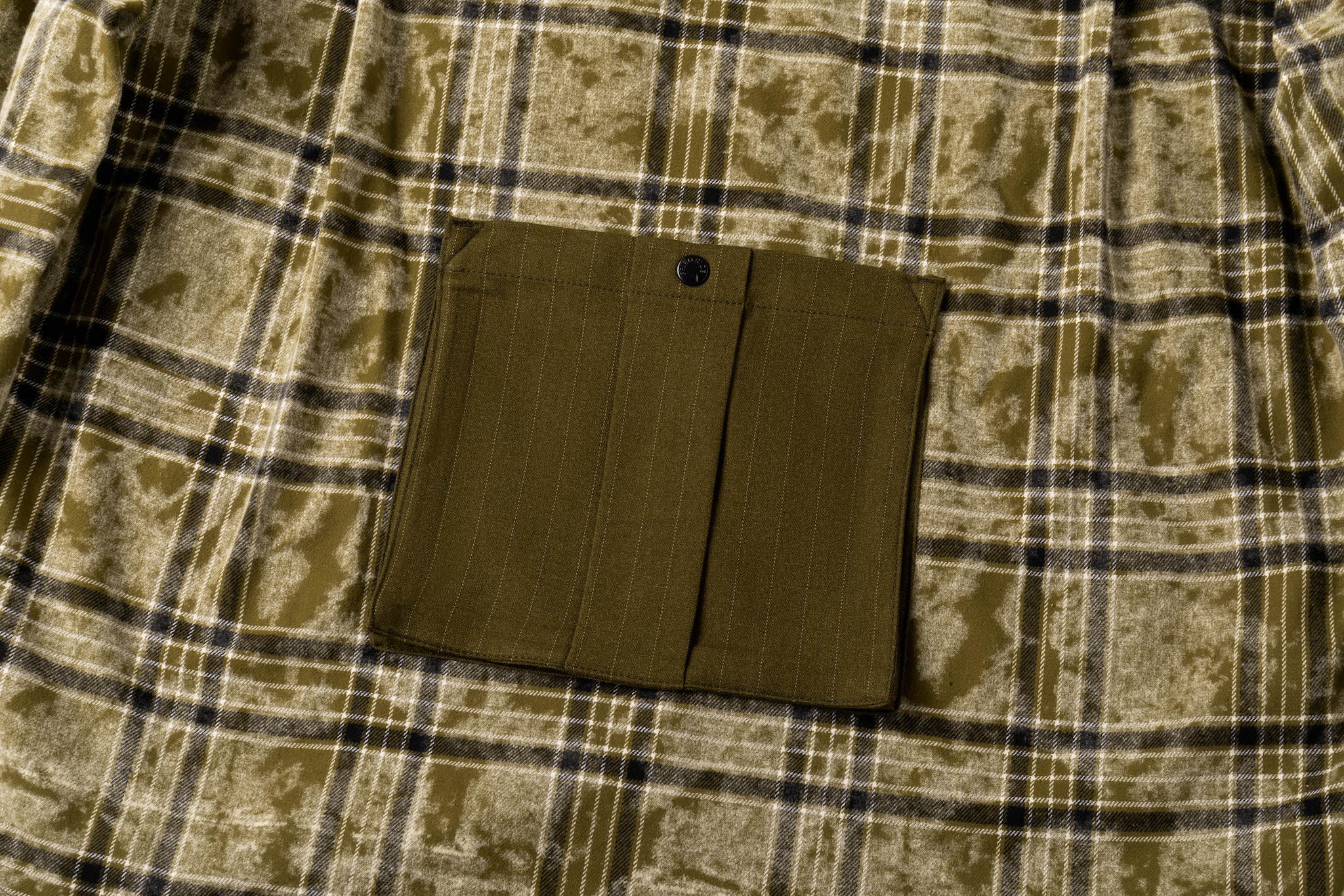 Acid Wash Staggered Plaid Overshirt - Image 12