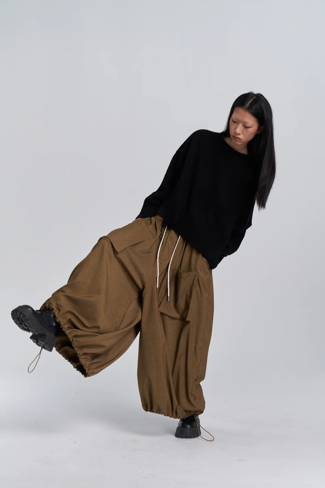 Wide Leg Yemi Pants - Coffee - Image 7