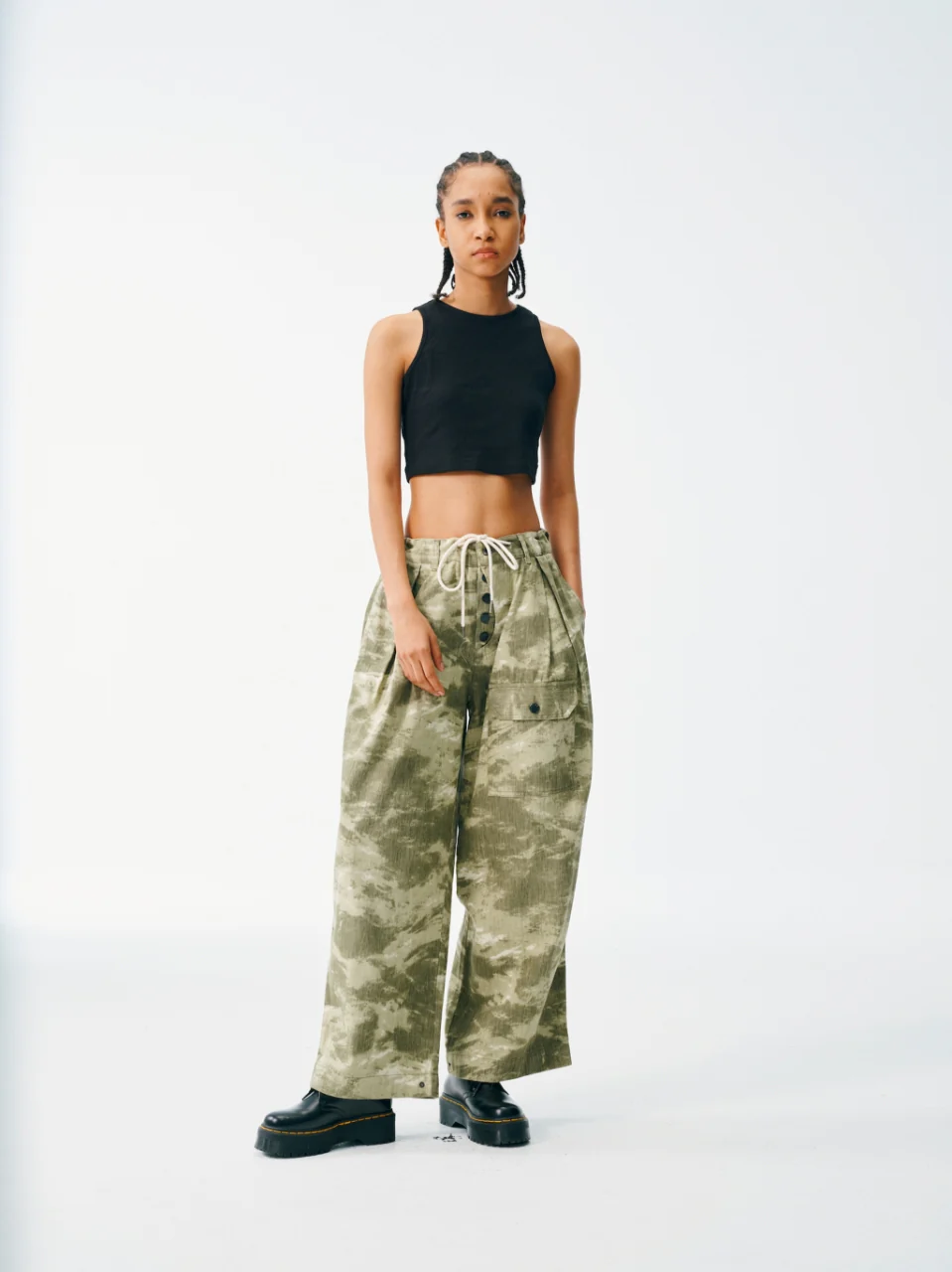 Pleated Wide Leg Pants - Camo - Image 7