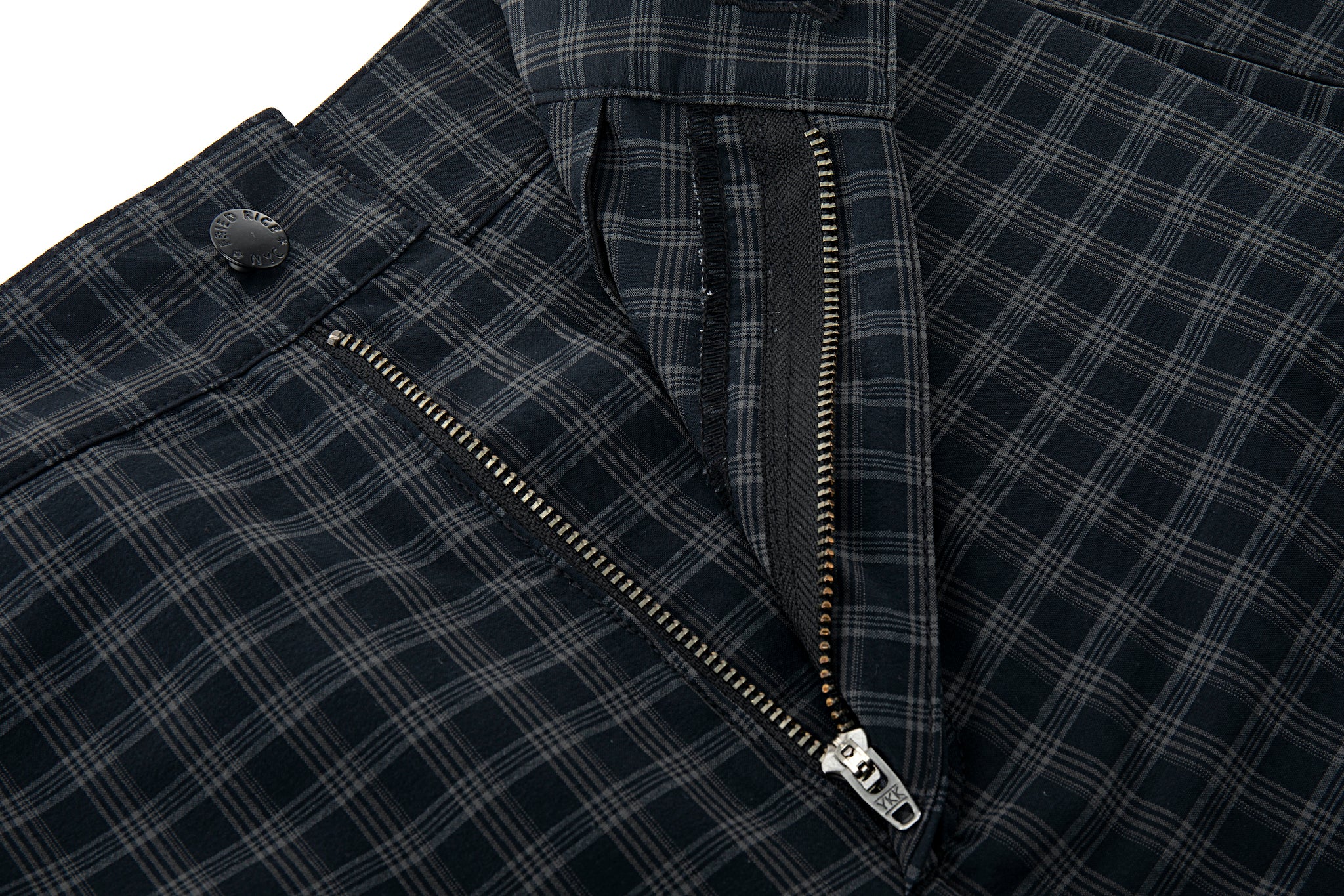 Check Pattern Cargo Shorts – Black Grid, Relaxed Fit, Pleated - Image 12