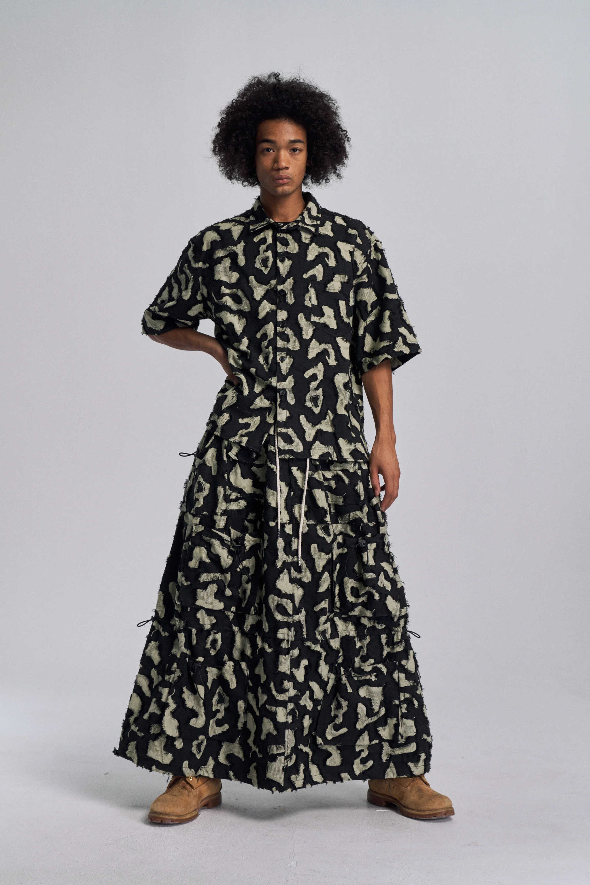 Raised Floral Cargo Skirt - Image 10