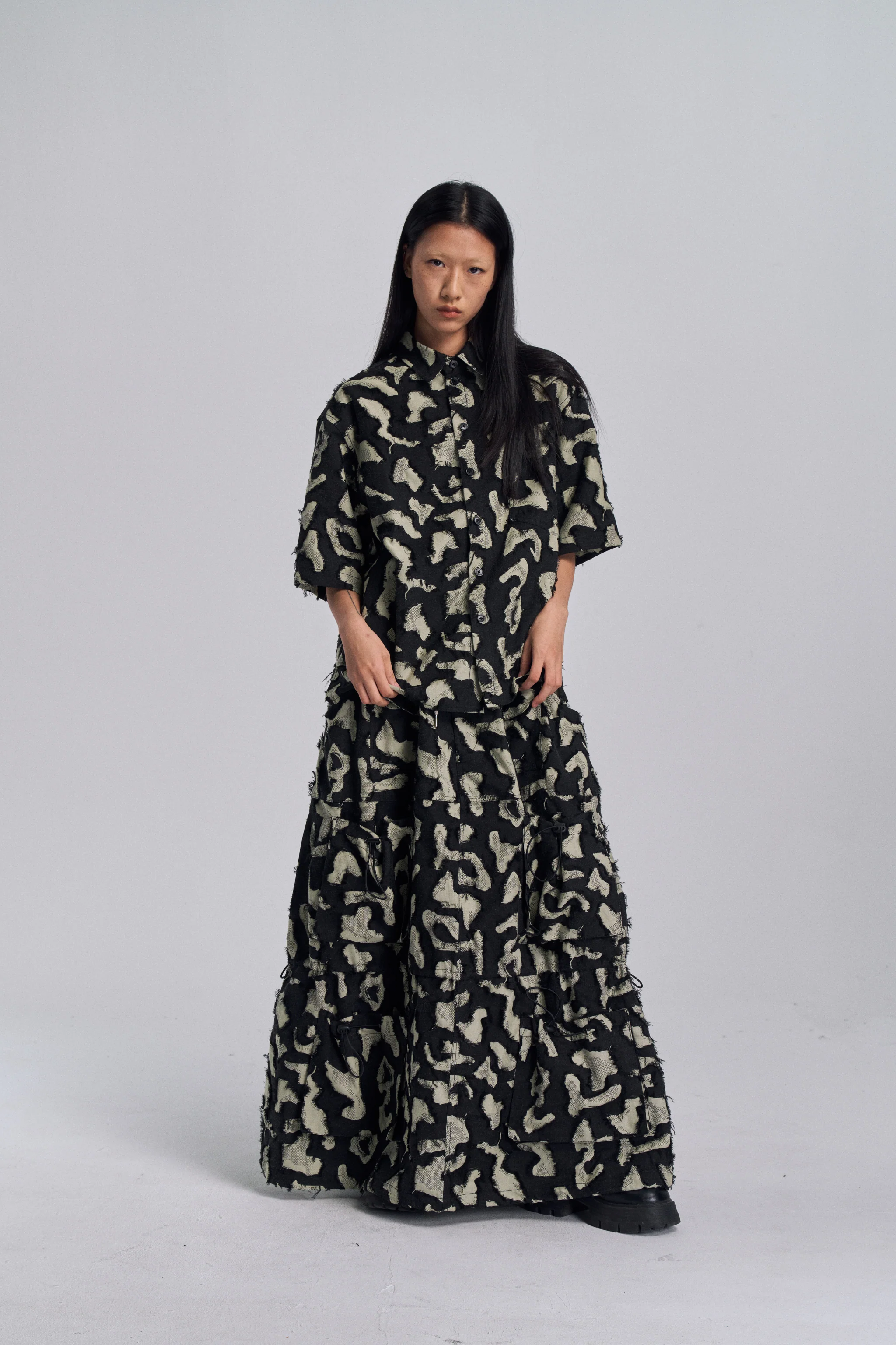 Raised Floral Cargo Skirt - Image 3