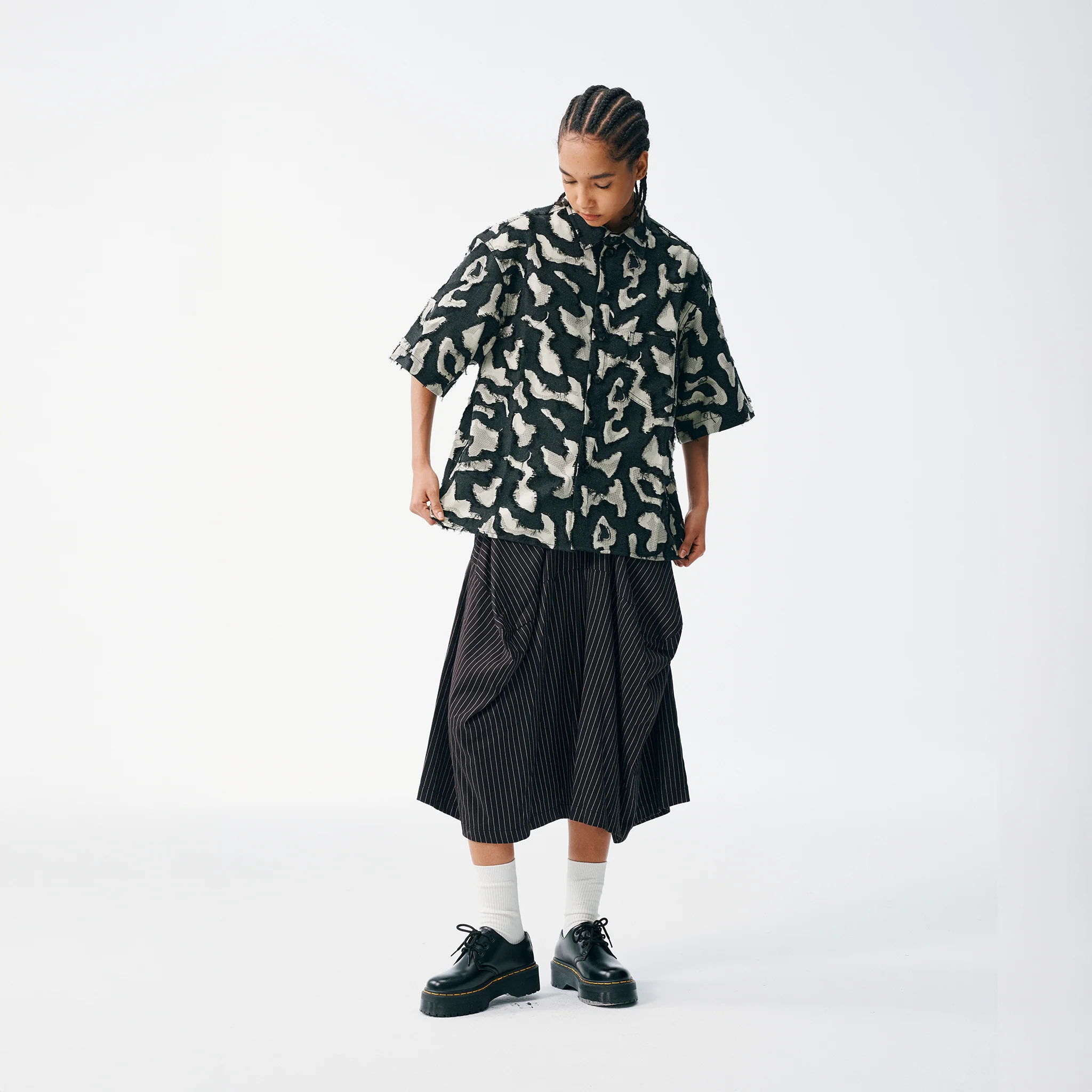 Raised Floral Summer Shirt - Image 5