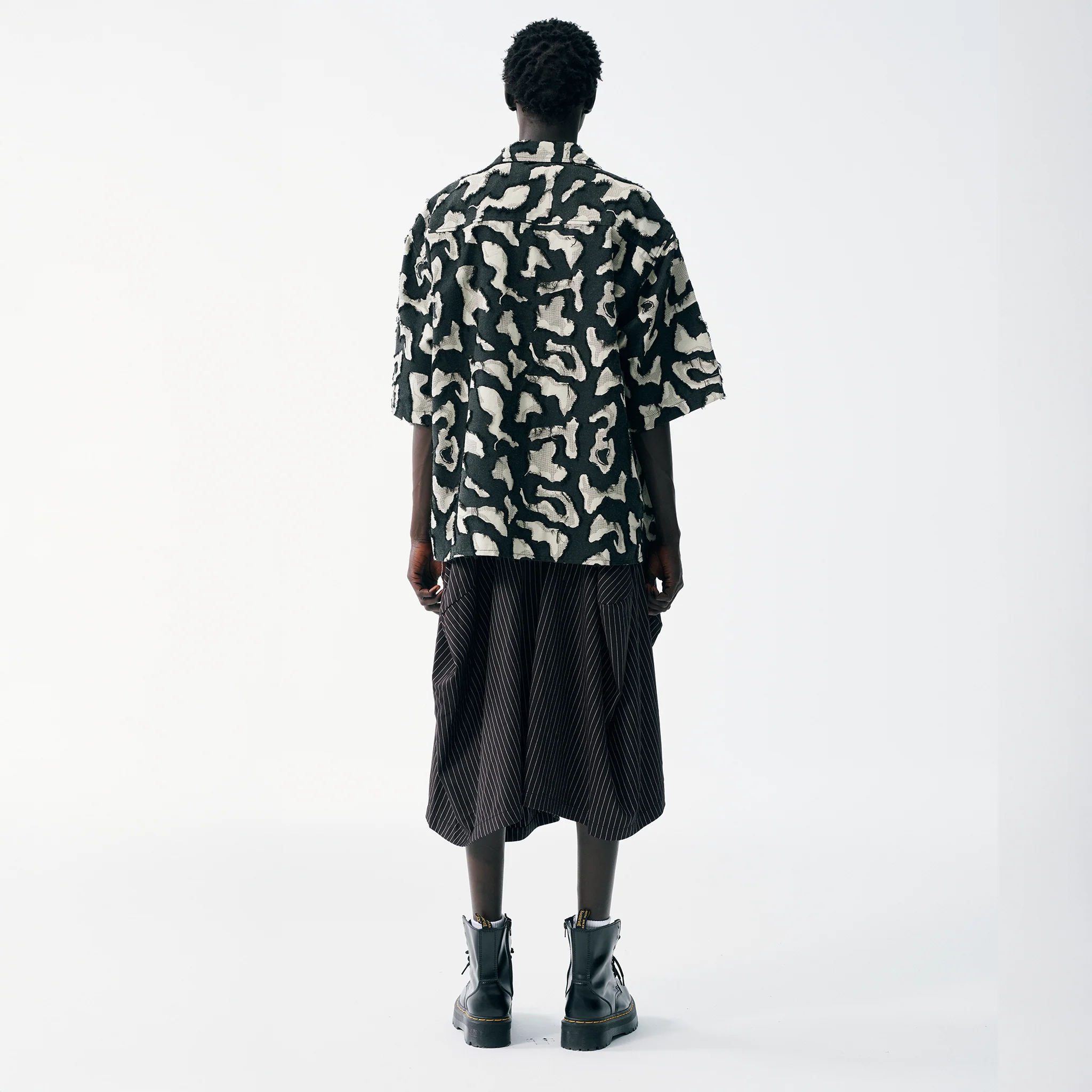 Raised Floral Summer Shirt - Image 8