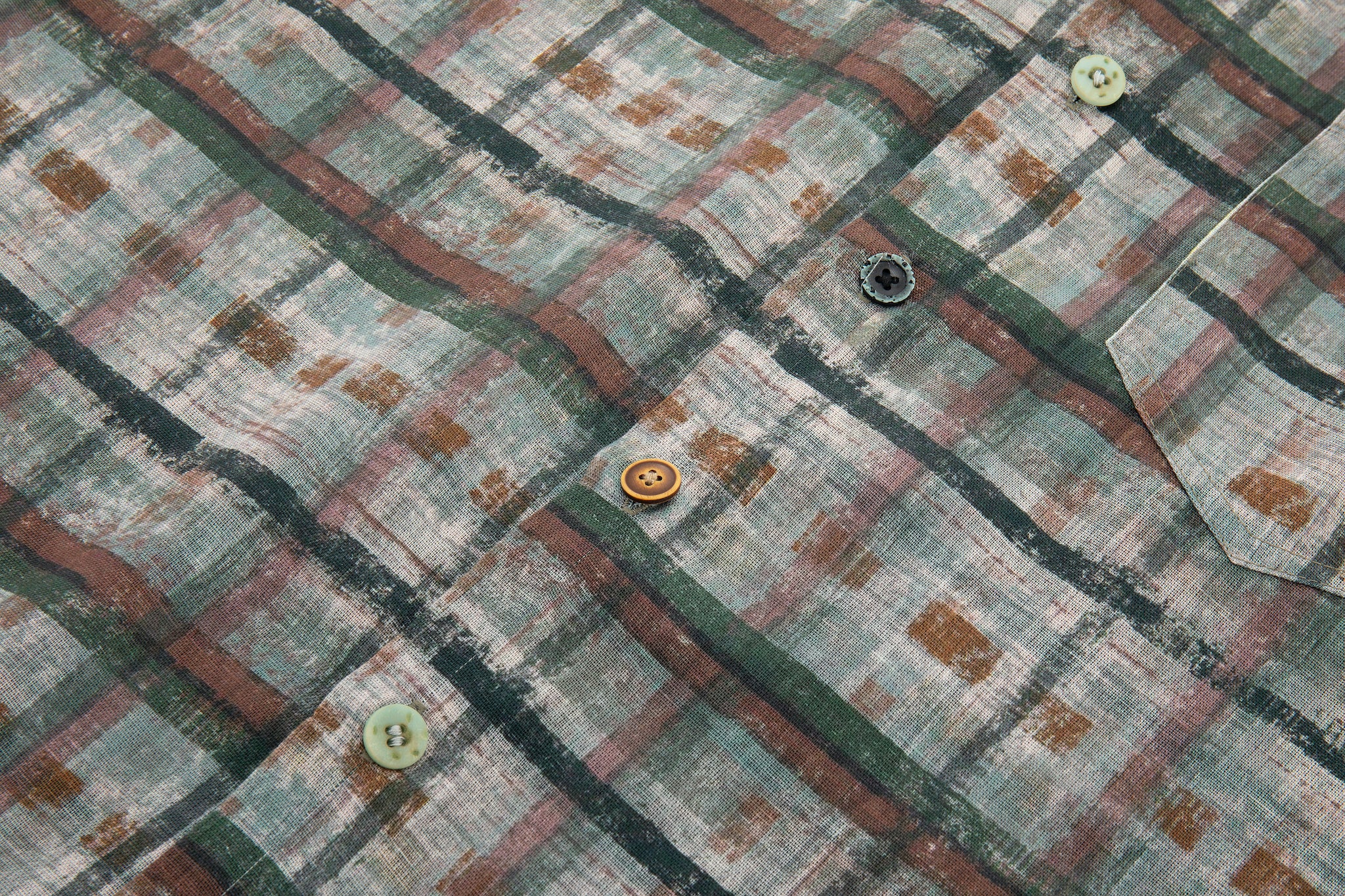 Abstract Paint Brush Plaid Button Up – Short Sleeve, Earth Tones - Image 11