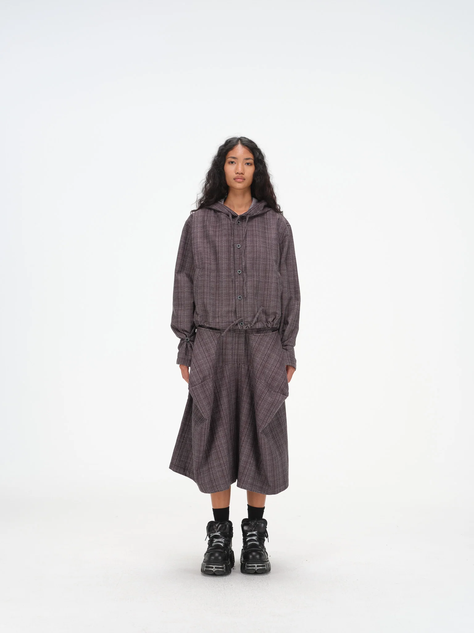 Gridline Lightweight Cropped Hooded Jacket - Dark Grey - Image 6