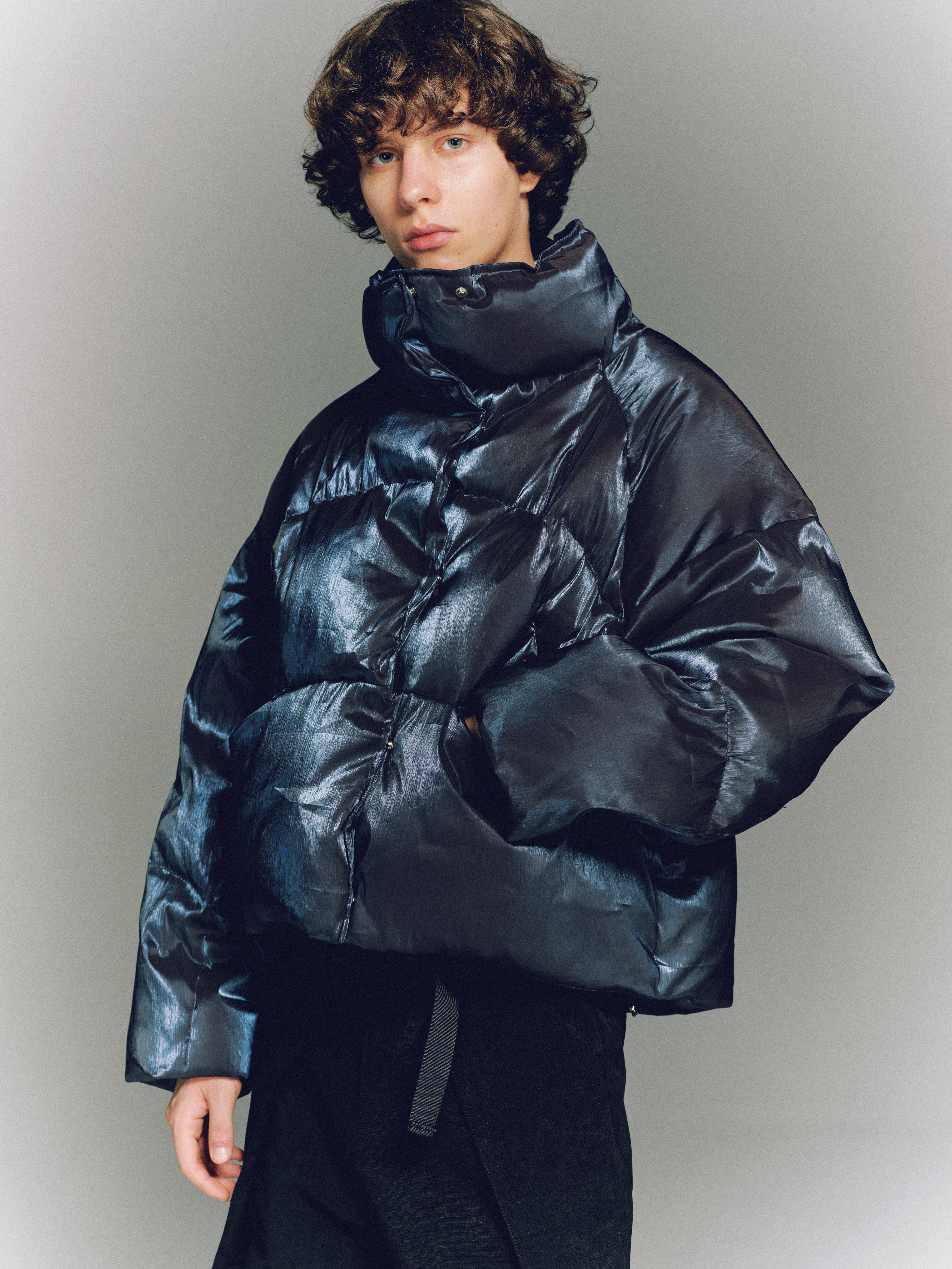 Iridescent Puffer Jacket – Midnight Blue - Image 5
