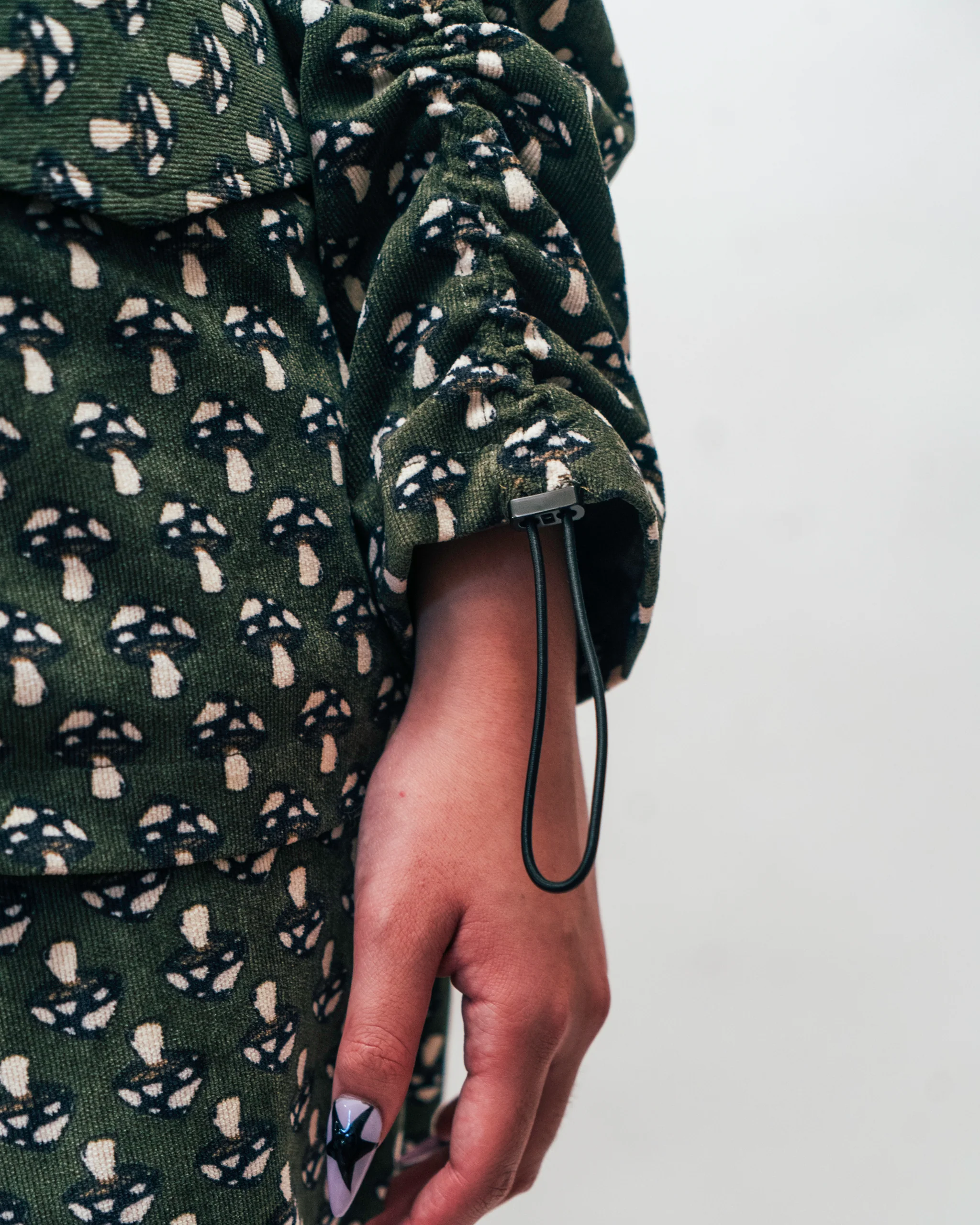 Mushroom Blazer - Green - Image 9