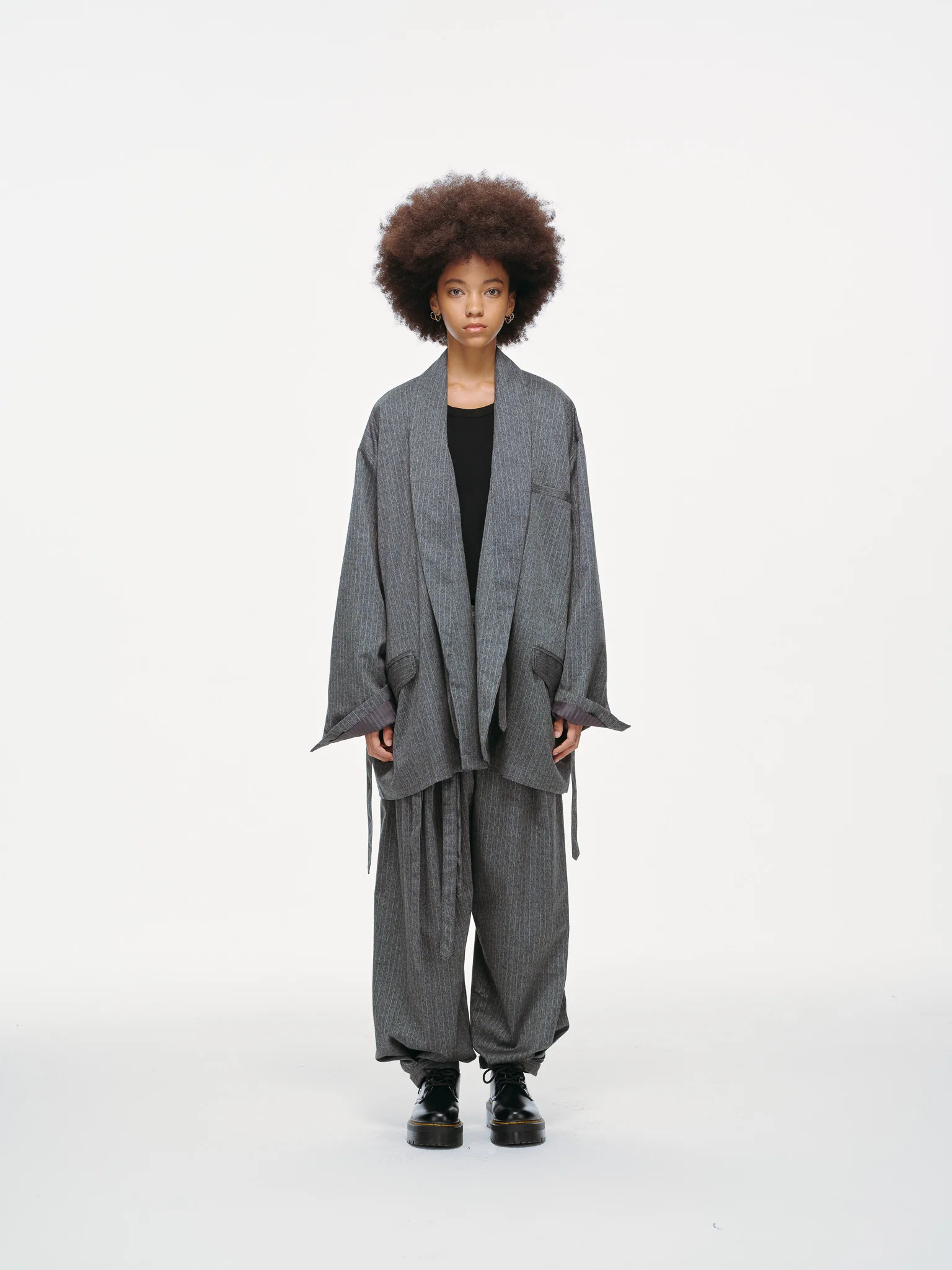 Noa Loose Fit Kimono Blazer – Grey Pinstripe - Image 4