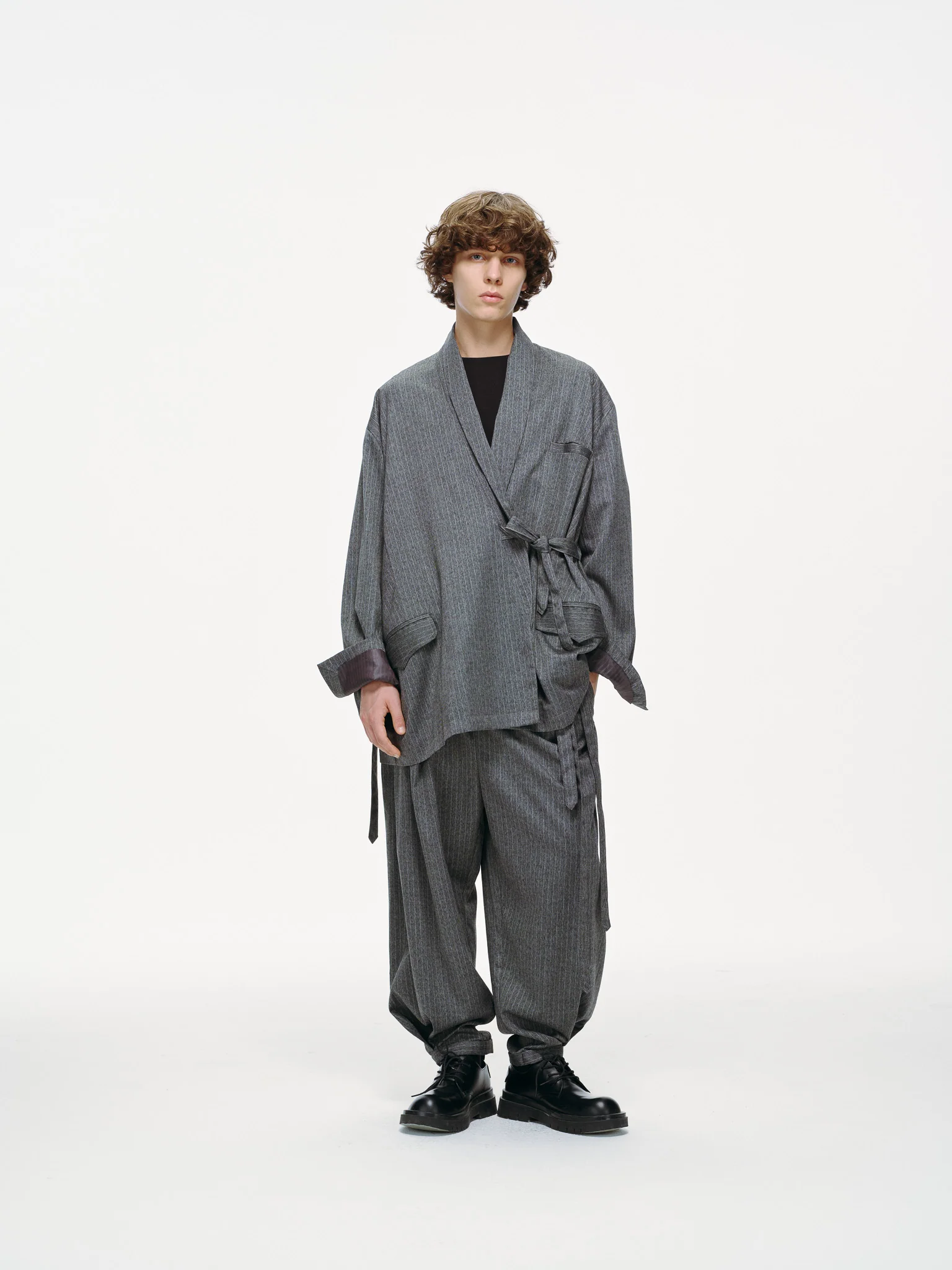 Noa Loose Fit Kimono Blazer – Grey Pinstripe - Image 7