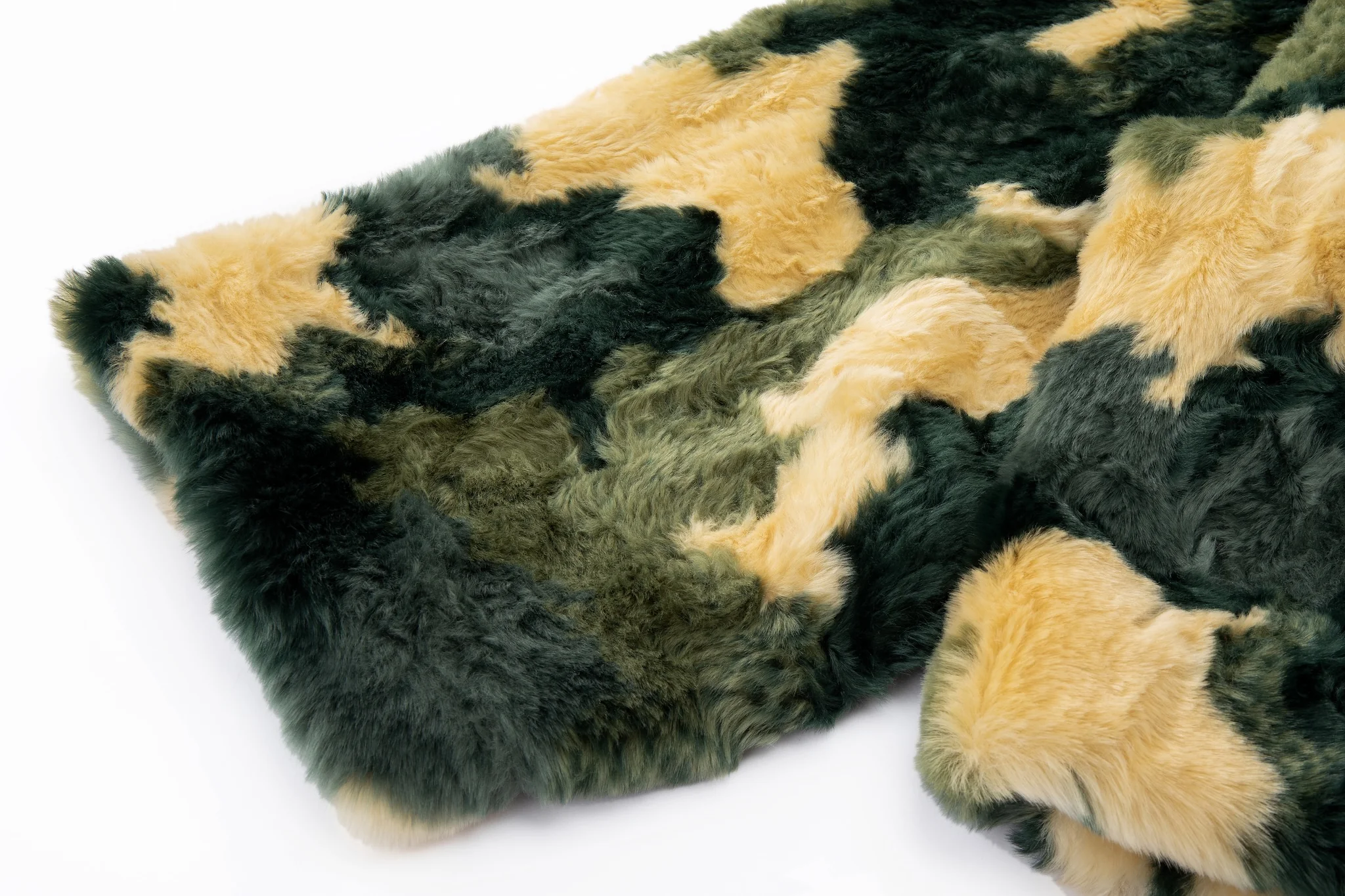 Plush Pop Cropped Faux Fur - Forest Camo - Image 17