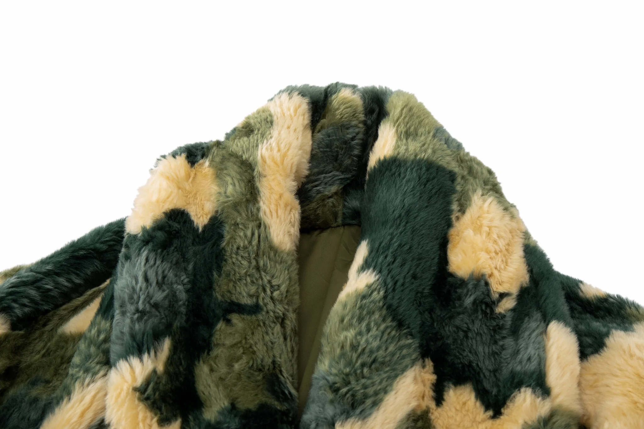 Plush Pop Cropped Faux Fur - Forest Camo - Image 18