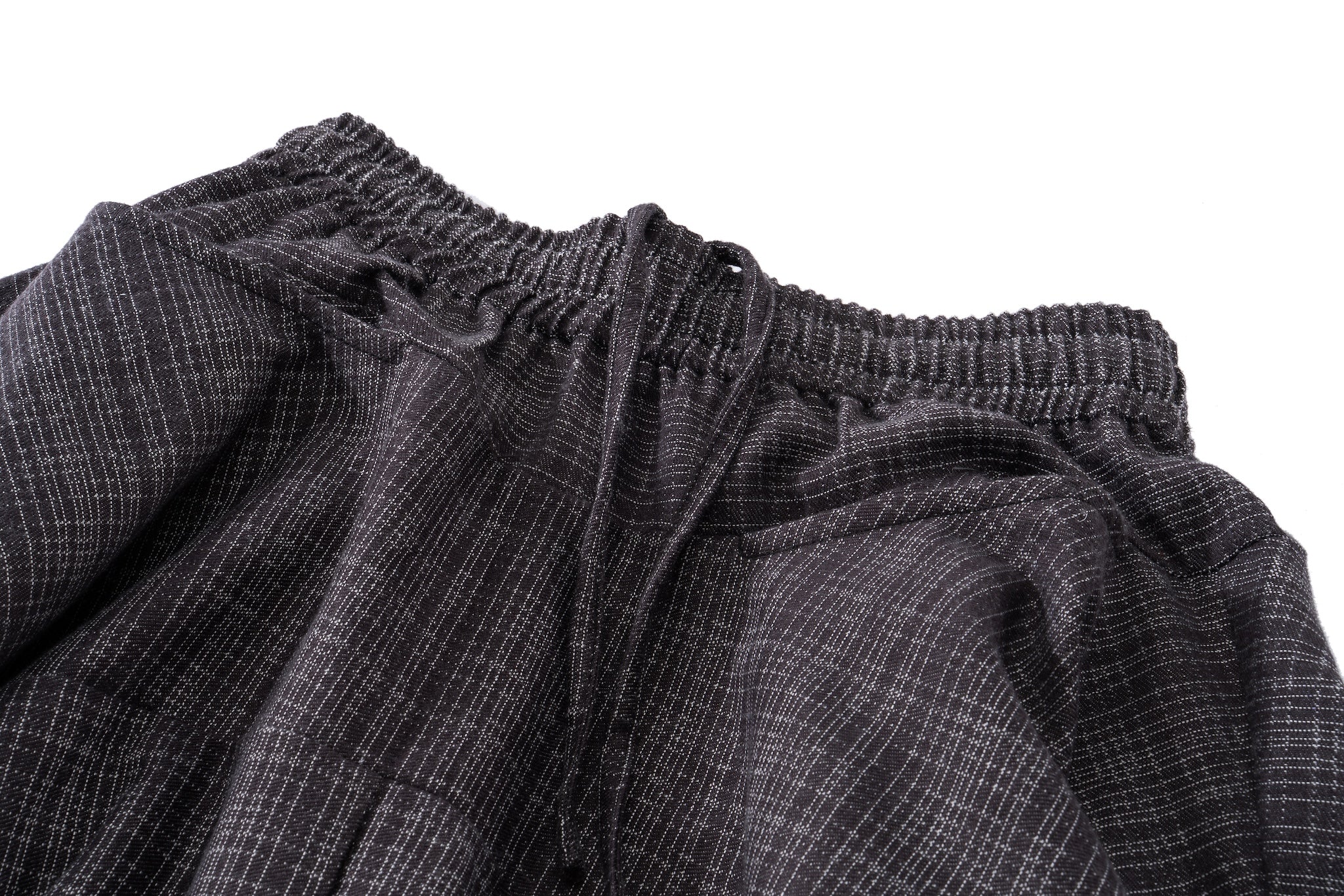 Gridline Structured Mid-Calf Shorts – Pleated Angular Drape, Dark Grey Plaid - Image 13