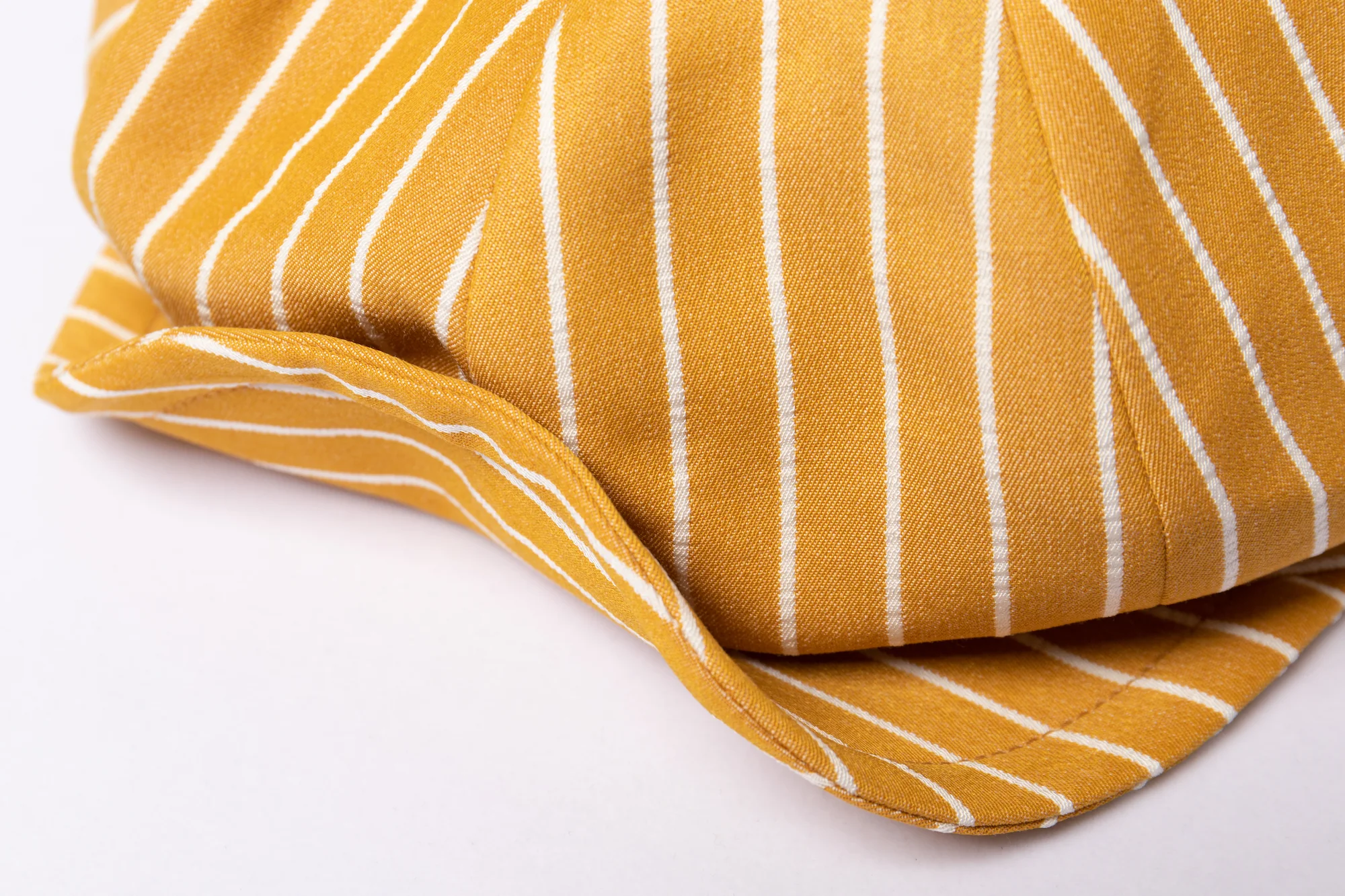 Stylable Brim Newsboy Hat - Gold Stripe - Image 3