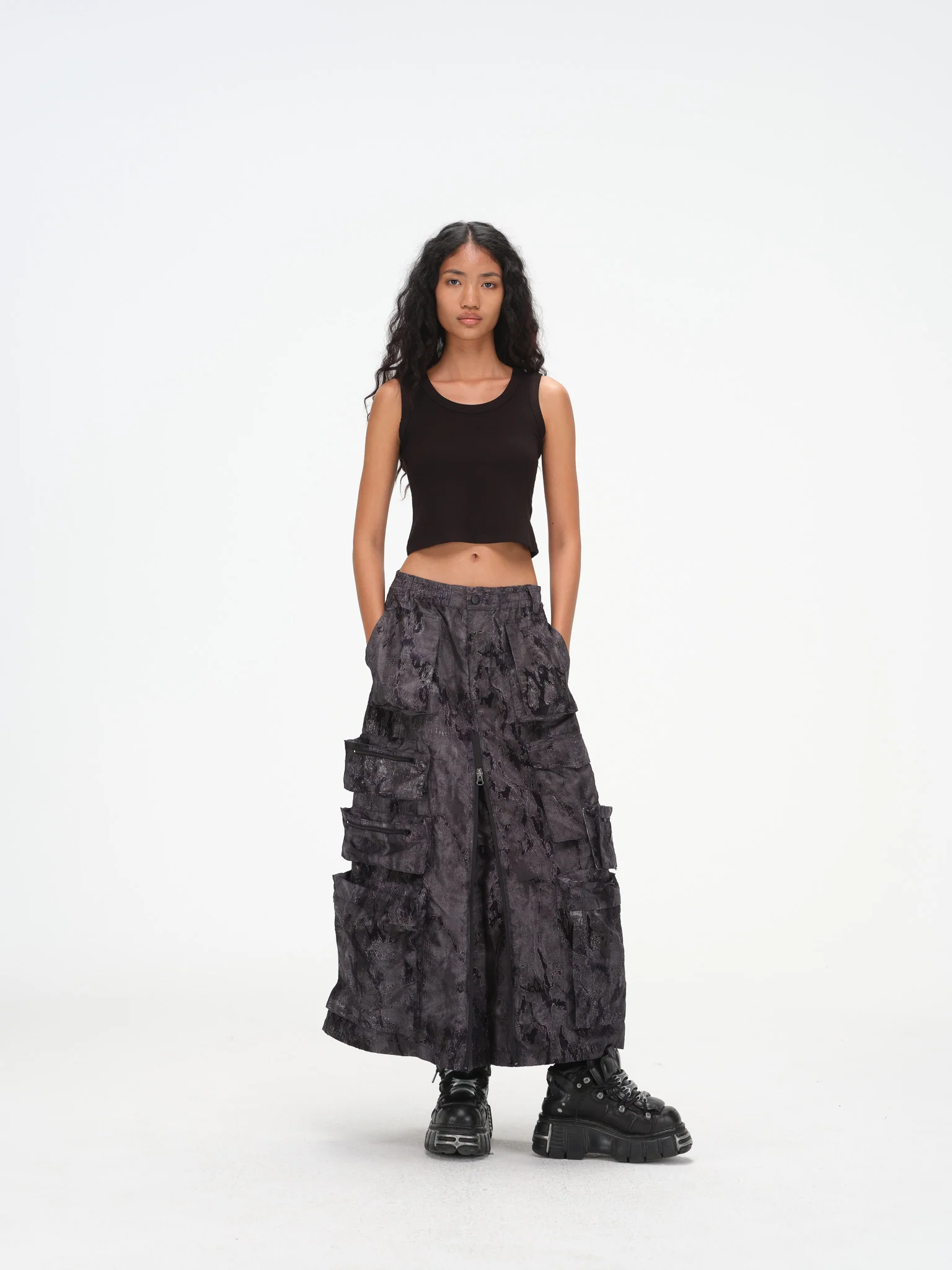 Sumi Zip Split Cargo Skirt - Blue Black - Image 3