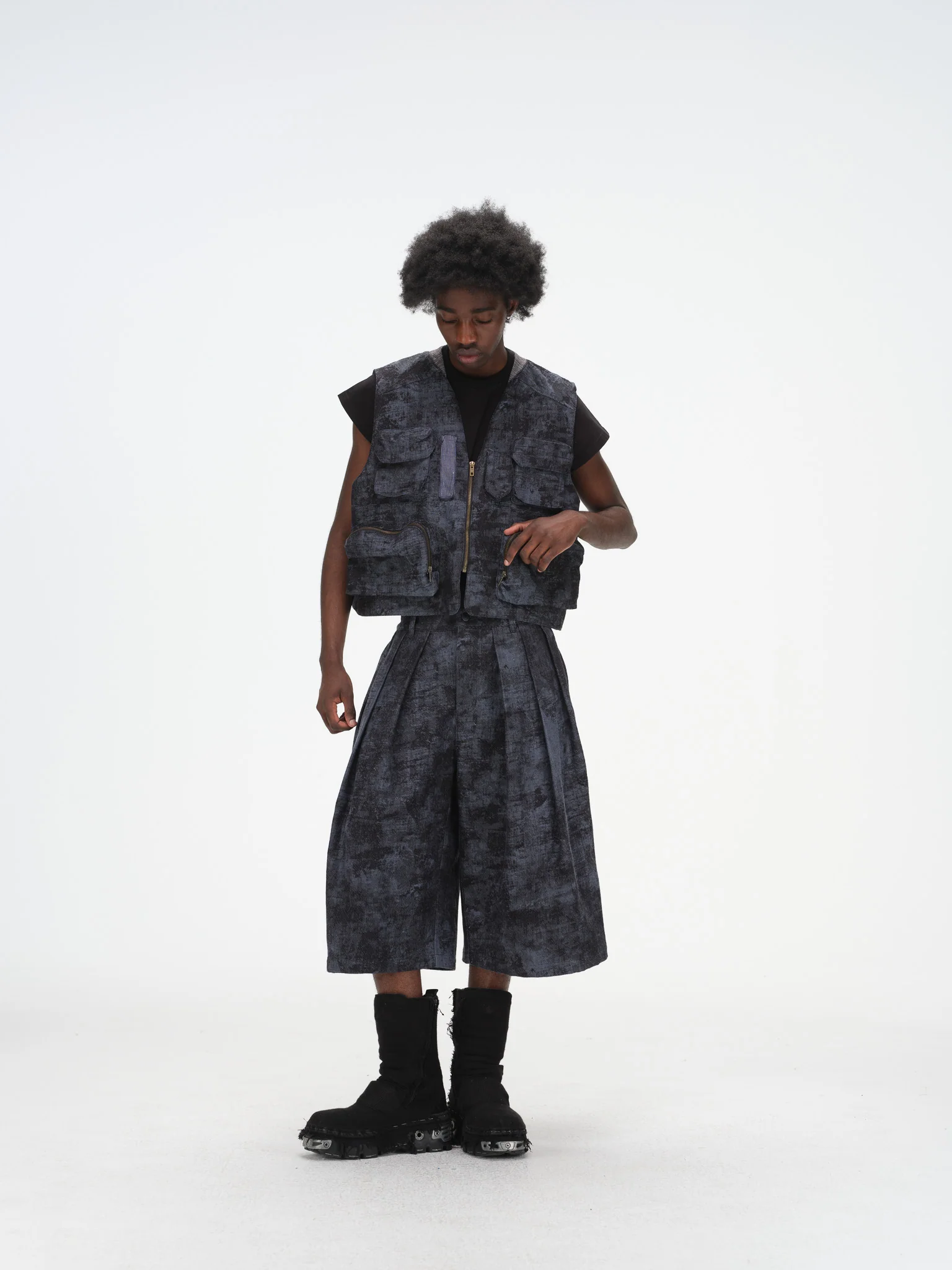 Utility Vest - Abstract Navy - Image 10