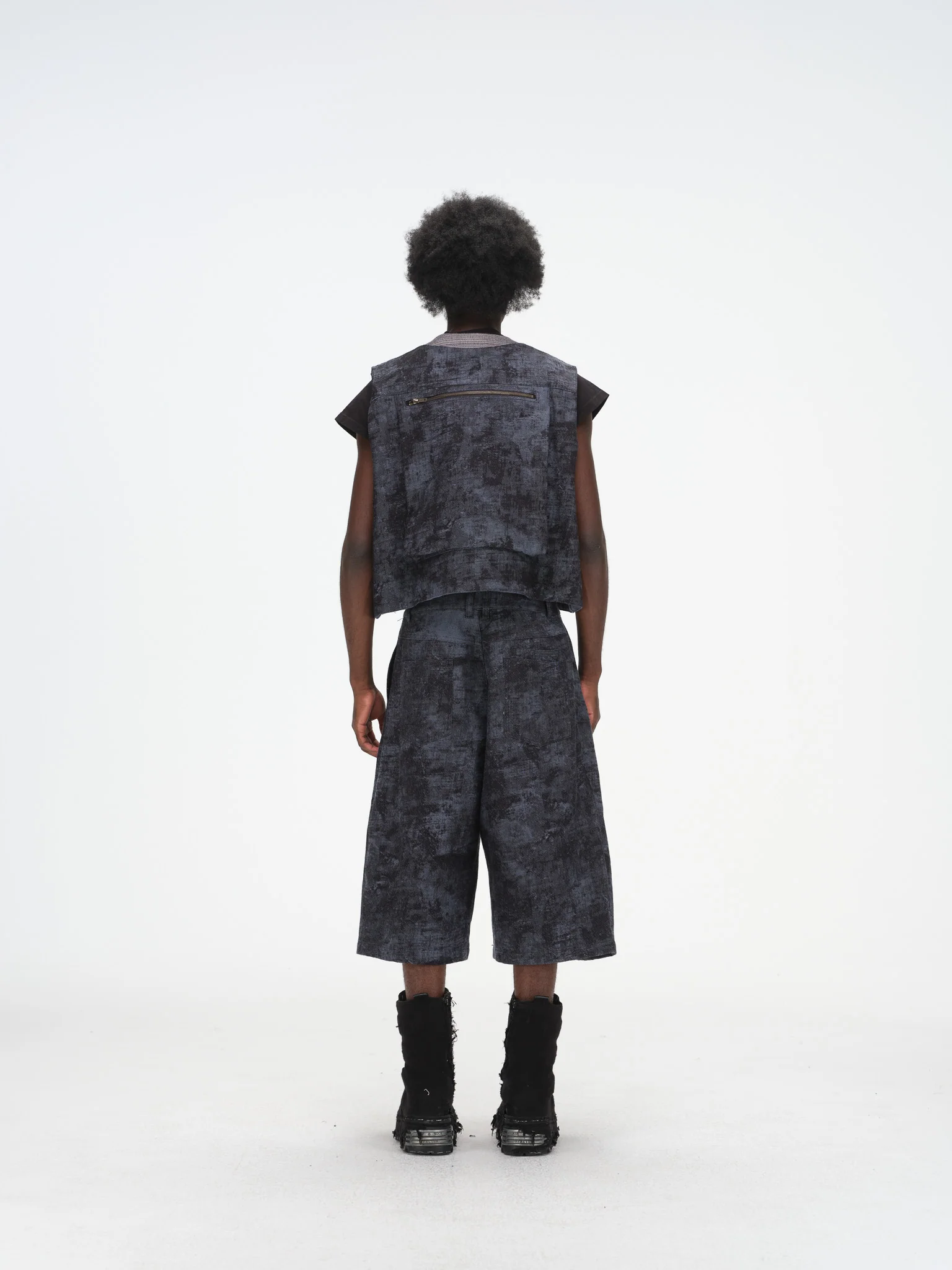 Utility Vest - Abstract Navy - Image 9