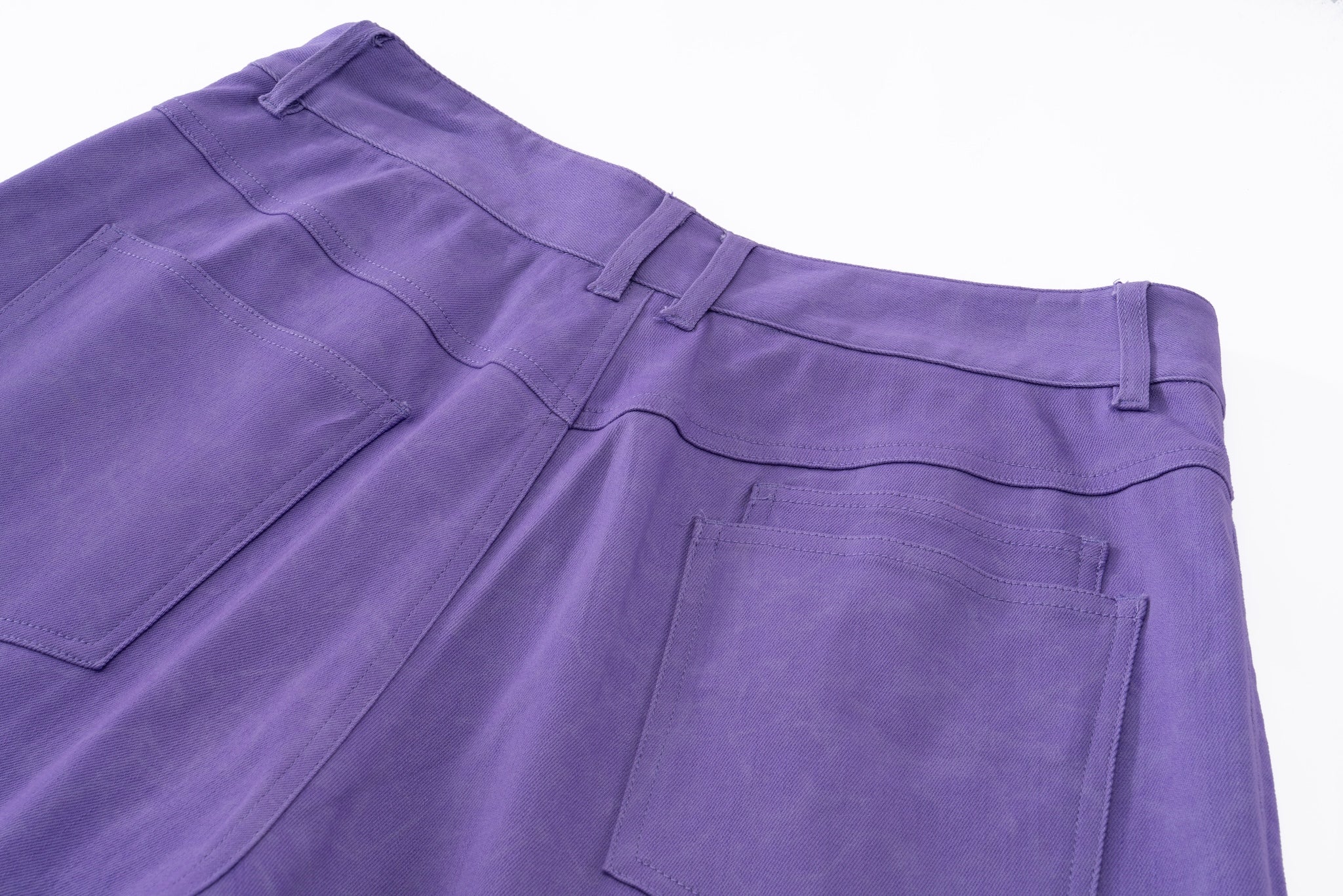 Wide-Leg Pleated Shorts - Purple - Image 11