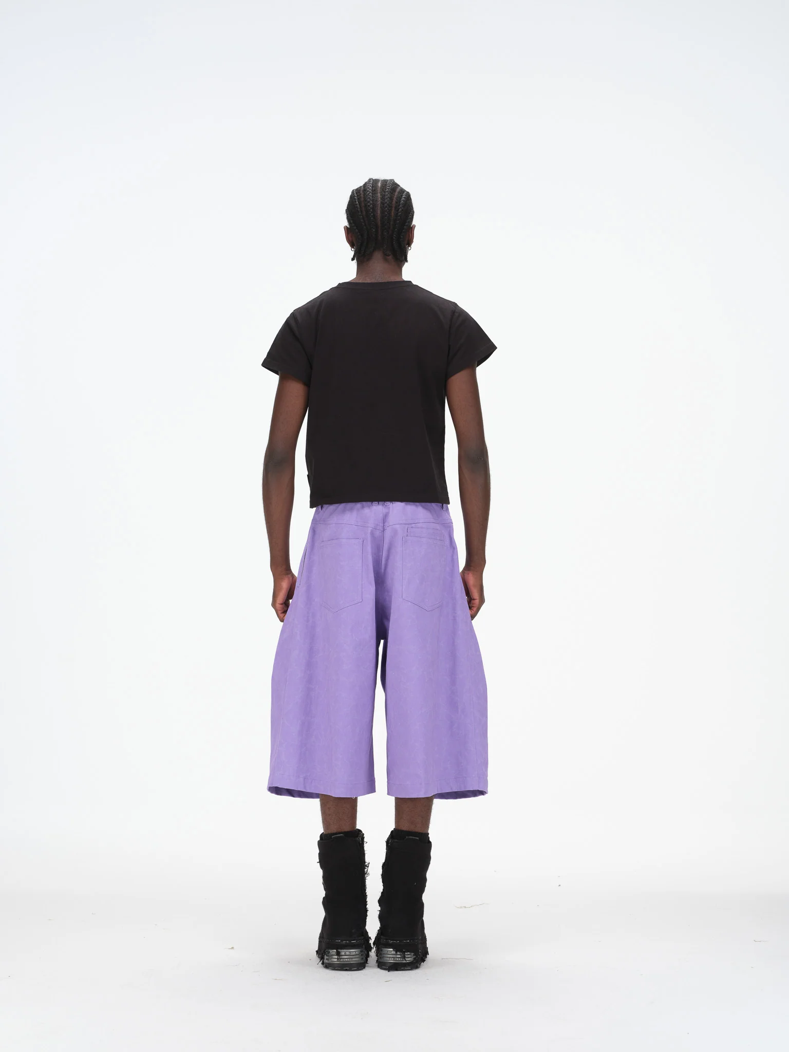 Wide-Leg Pleated Shorts - Purple - Image 7